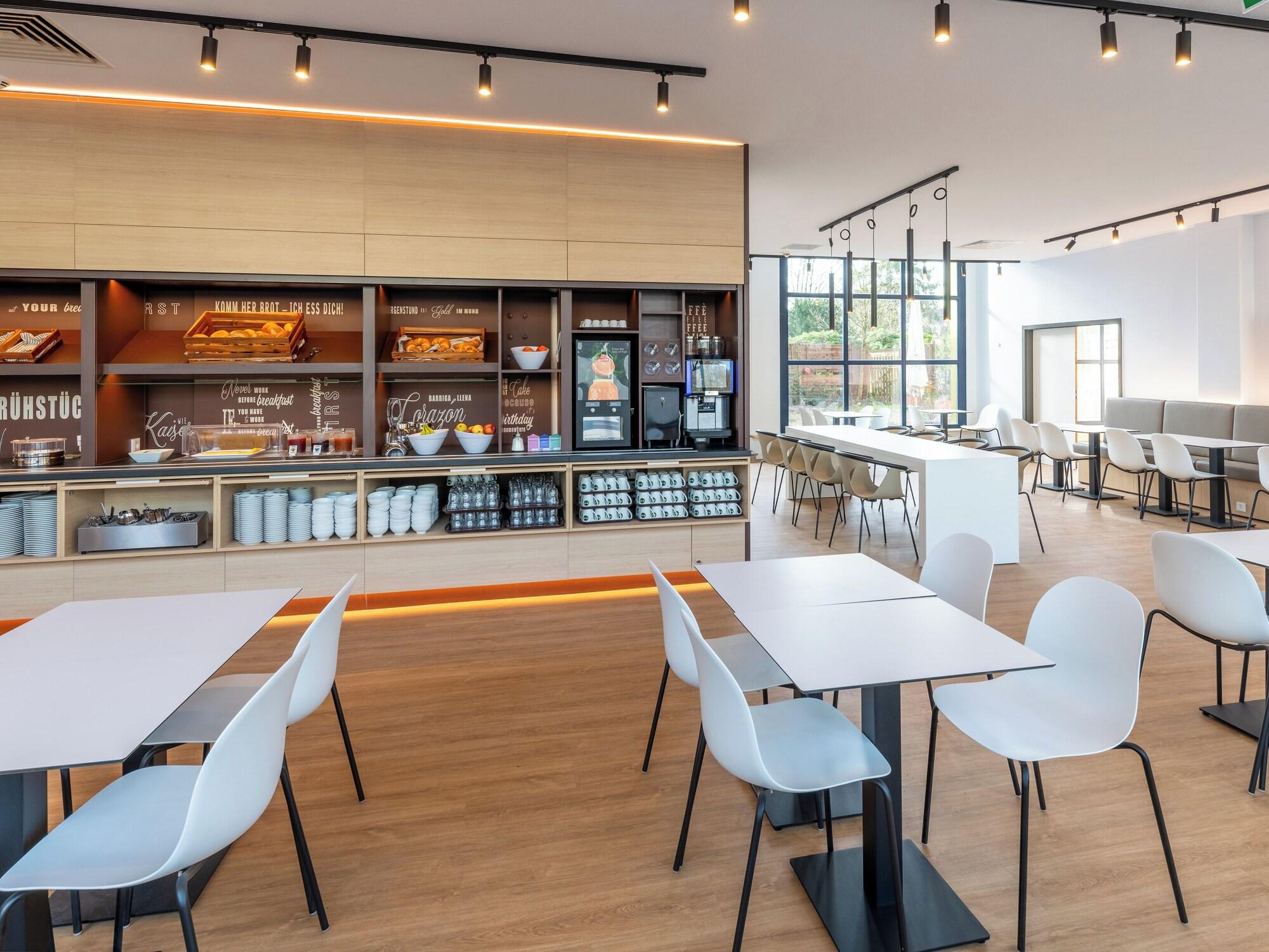 Restaurant B&B HOTEL Aachen City-Ost