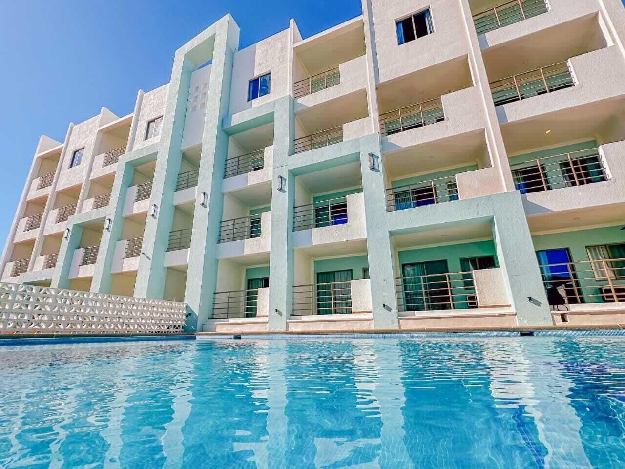 Varios Costa Elegante Hotel & Suites
