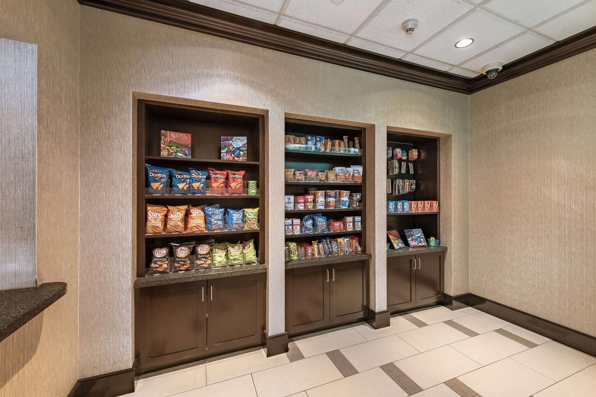 Bar/Salón Homewood Suites by Hilton Oxnard/Camarillo