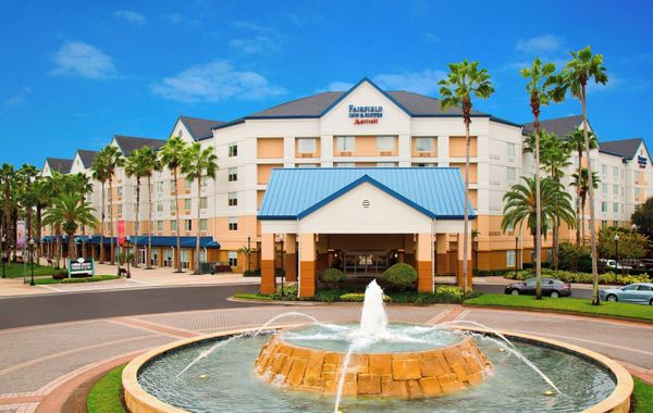 Fairfield Inn & Suites Lake Buena Vista in Marriott Village - Hoteles cerca de Walt Disney World en Orlando