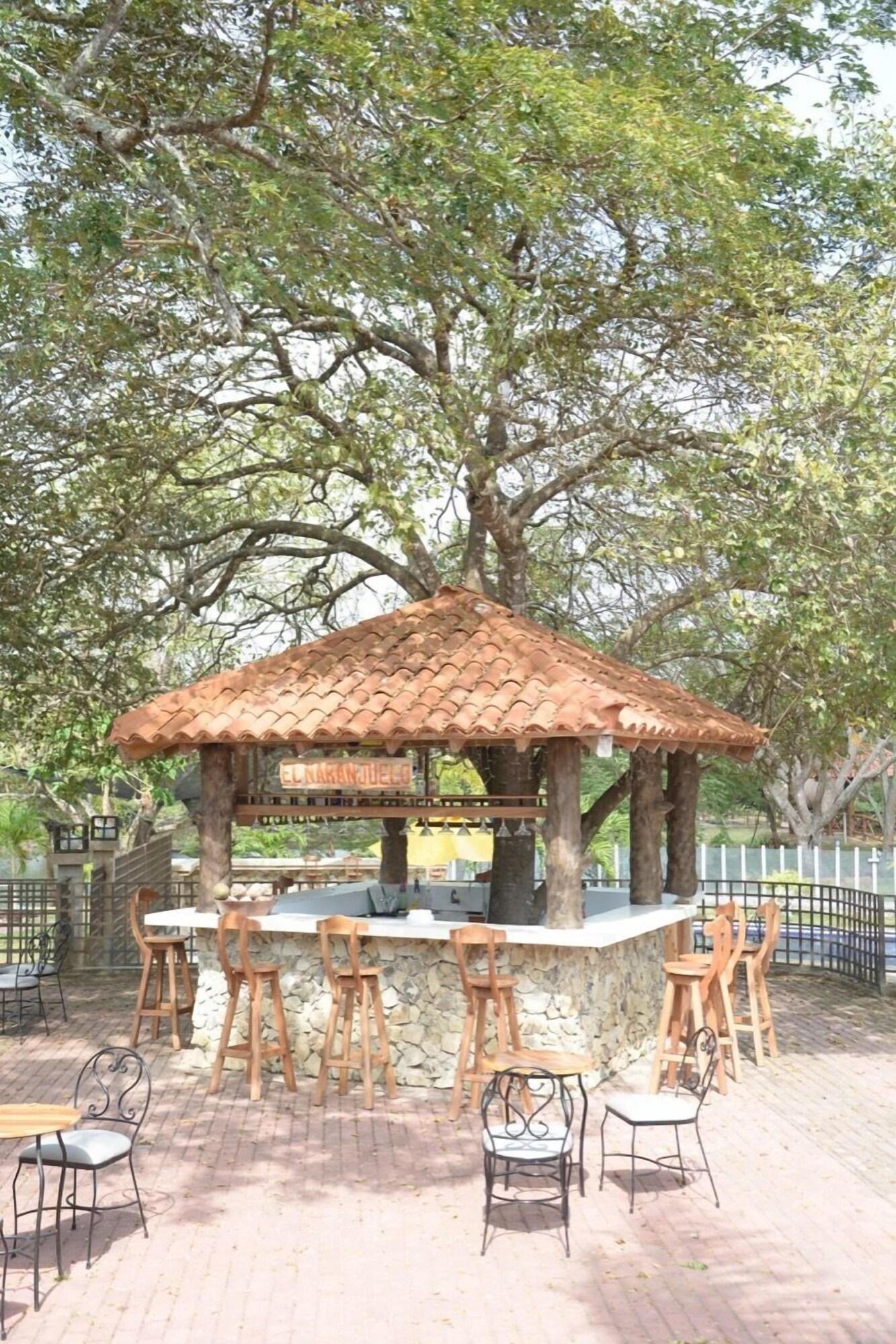 Bar/Salón Samadhi Ecohotel by Rotamundos