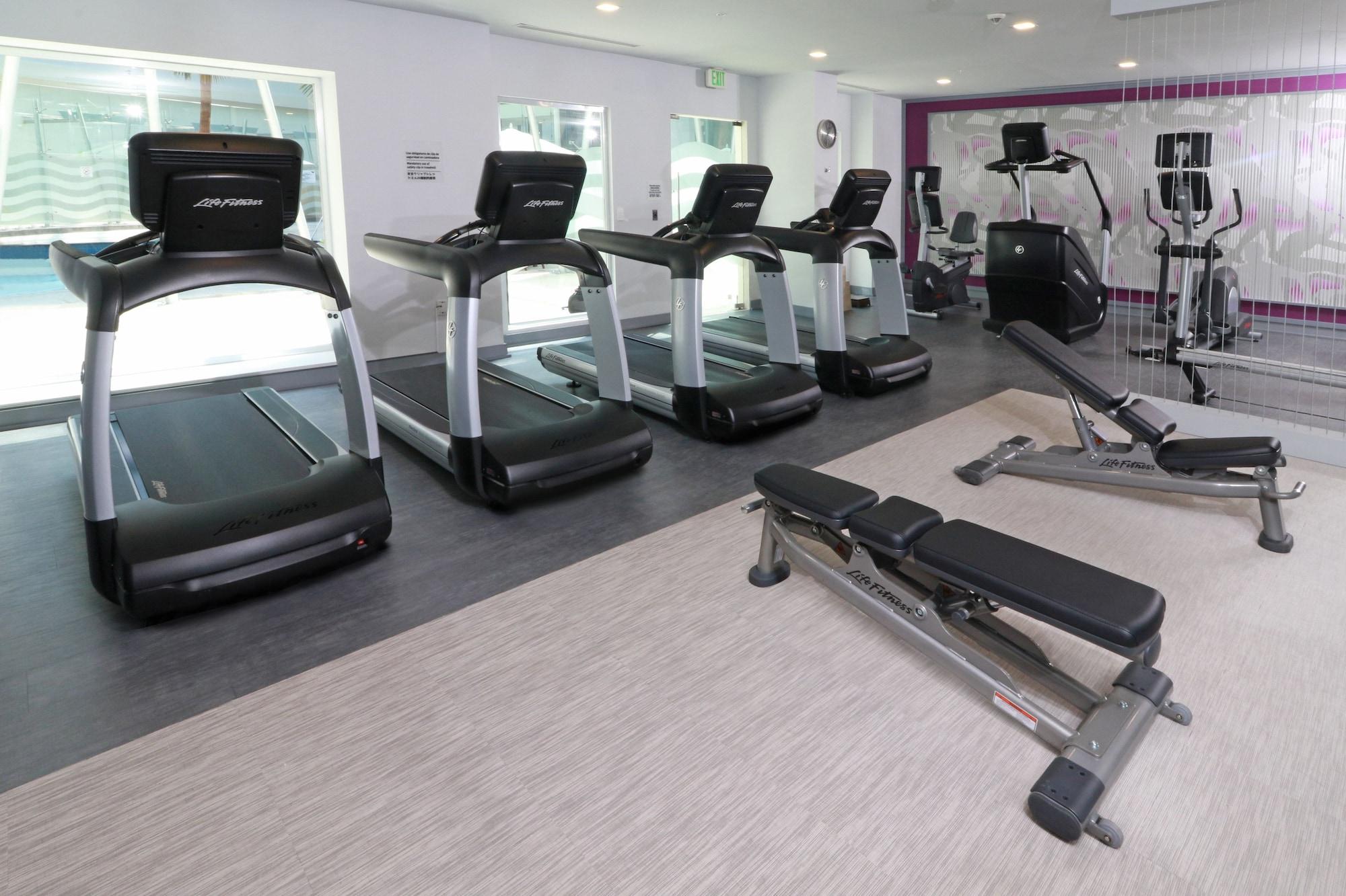 Gimnasio Crowne Plaza Leon by IHG