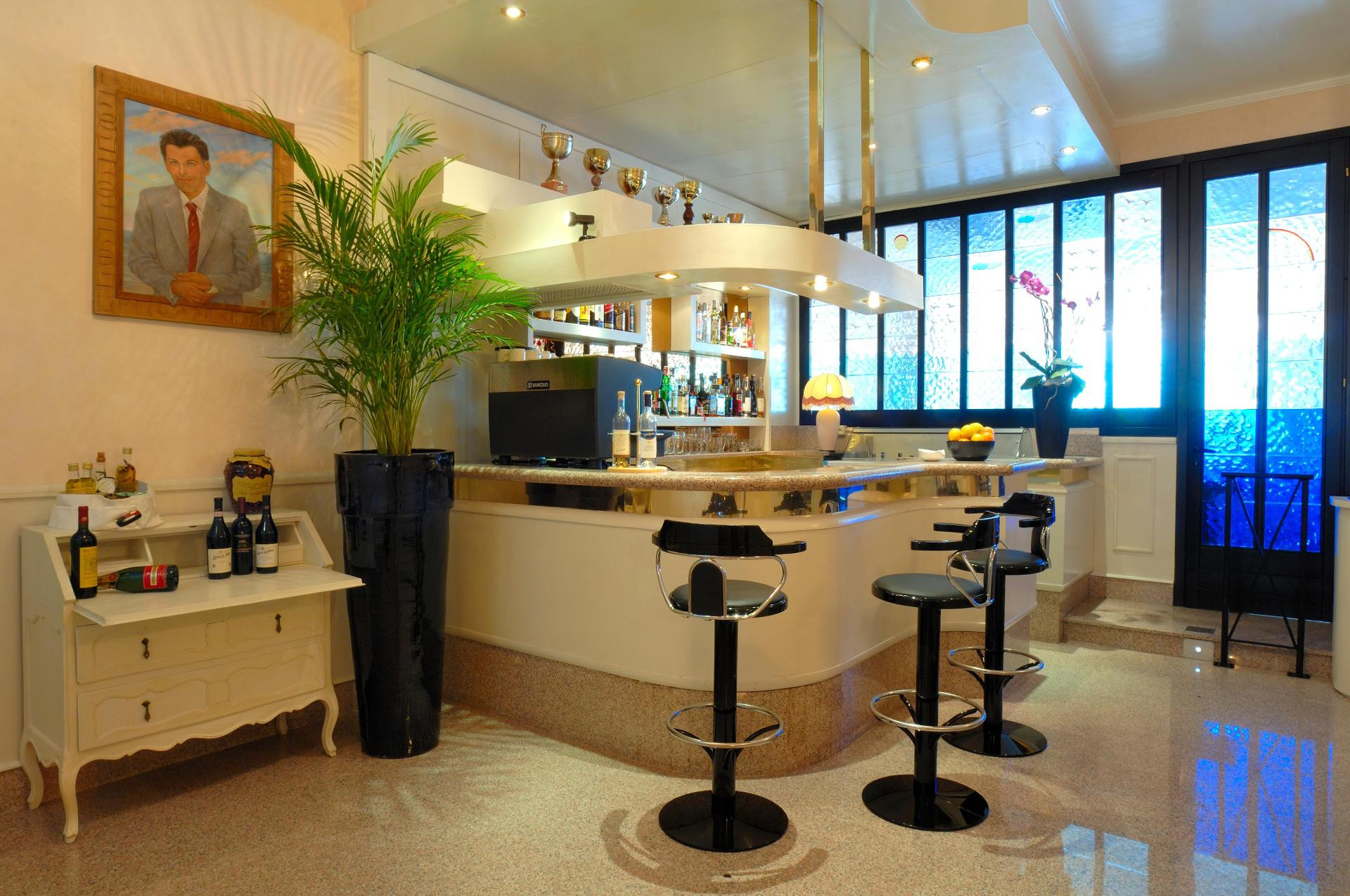Bar/Salón Allegroitalia Alassio Rosa