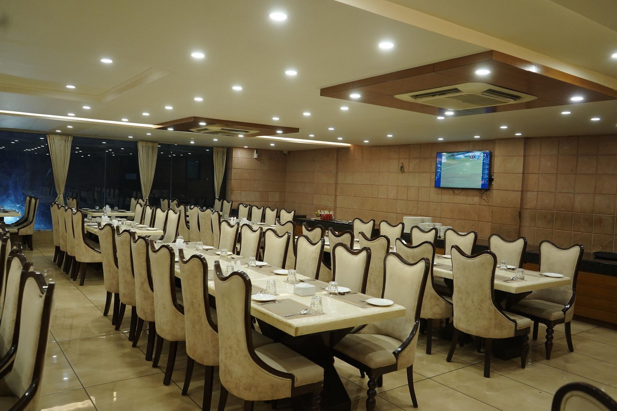 Restaurant The gorbandh palace