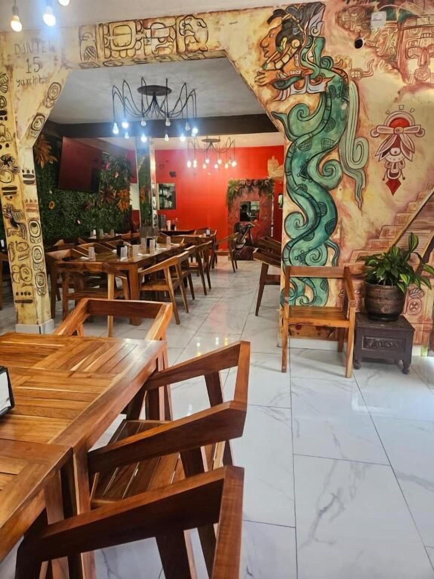 Restaurant Hotel Real Maya