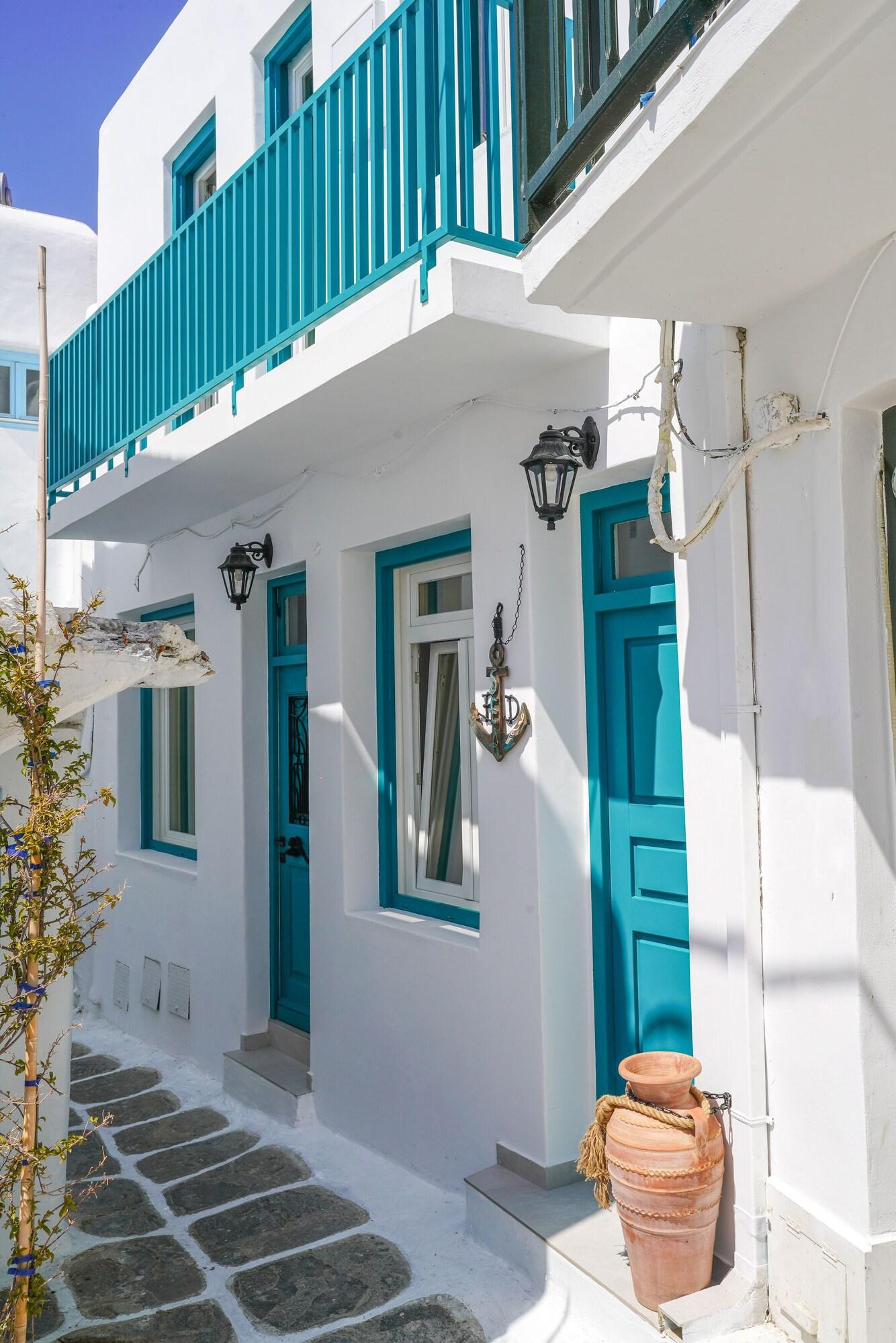 Varios Seabed Suites Mykonos