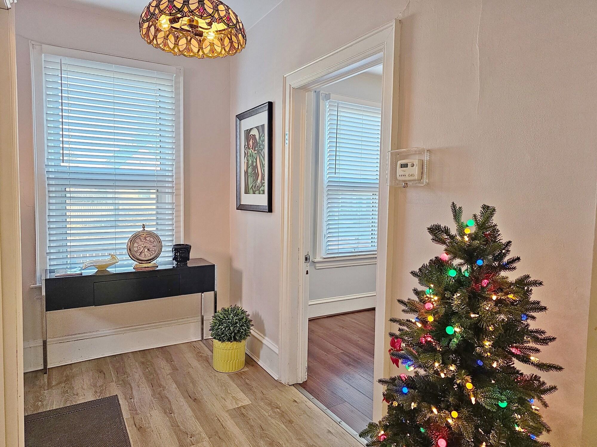 Varios Winnipeg Holiday