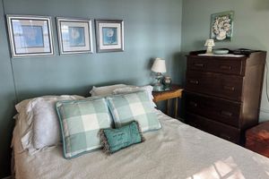 Alquiler Vacacional - Private 151’ waterfront cottage, 3+bedrooms, two enclosed porches  in Willsboro