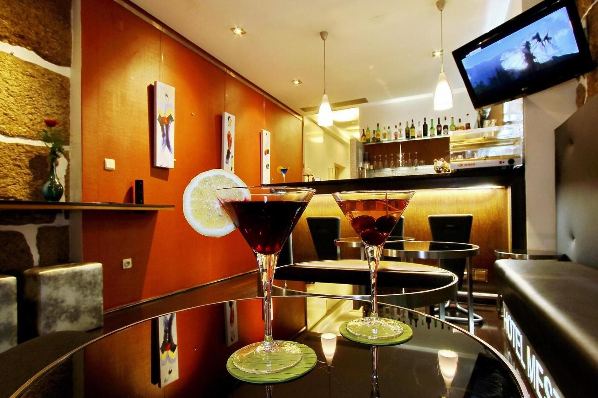 Bar/Salón Hotel Mestre de Avis