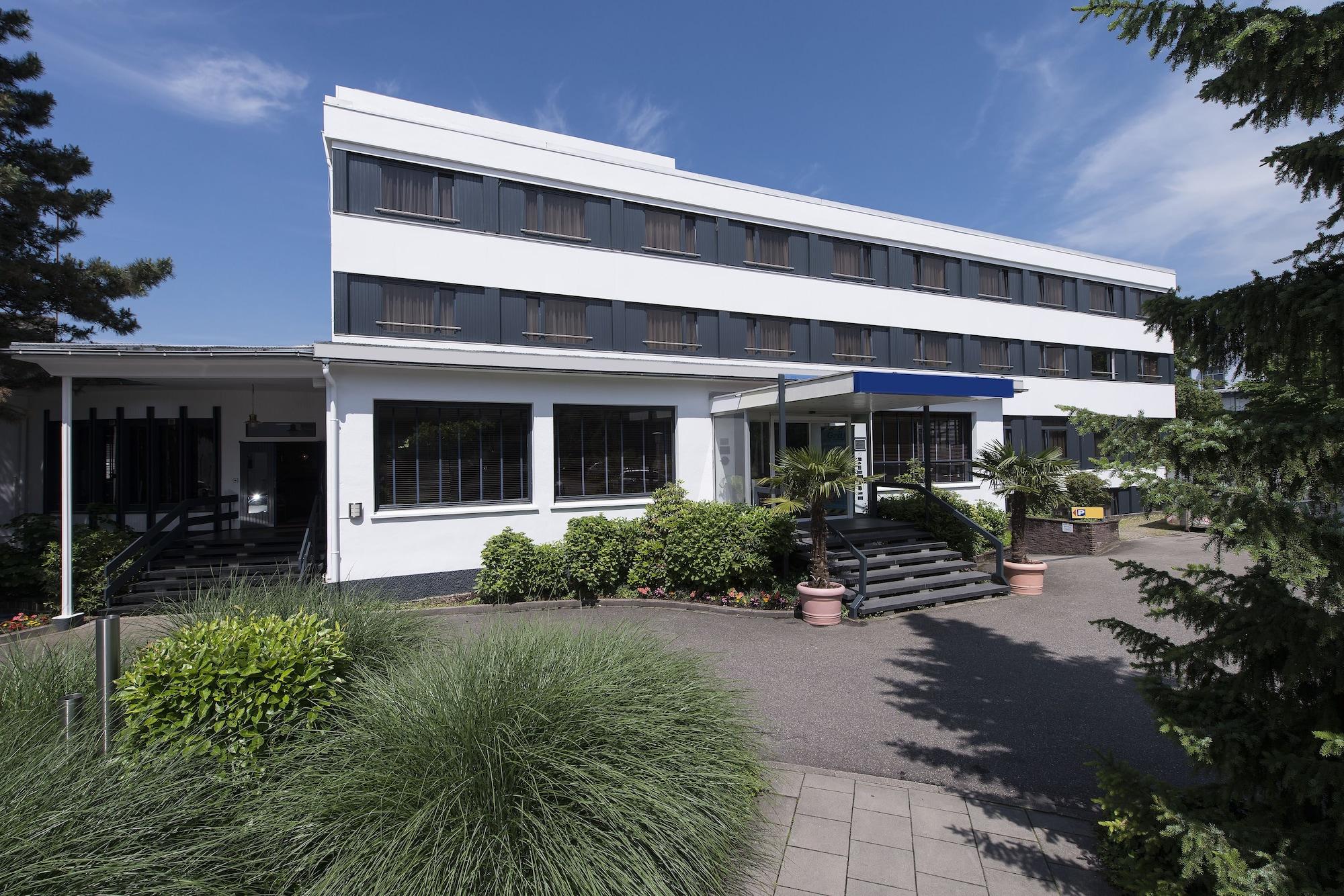 Vista Exterior ibis Styles Offenburg City