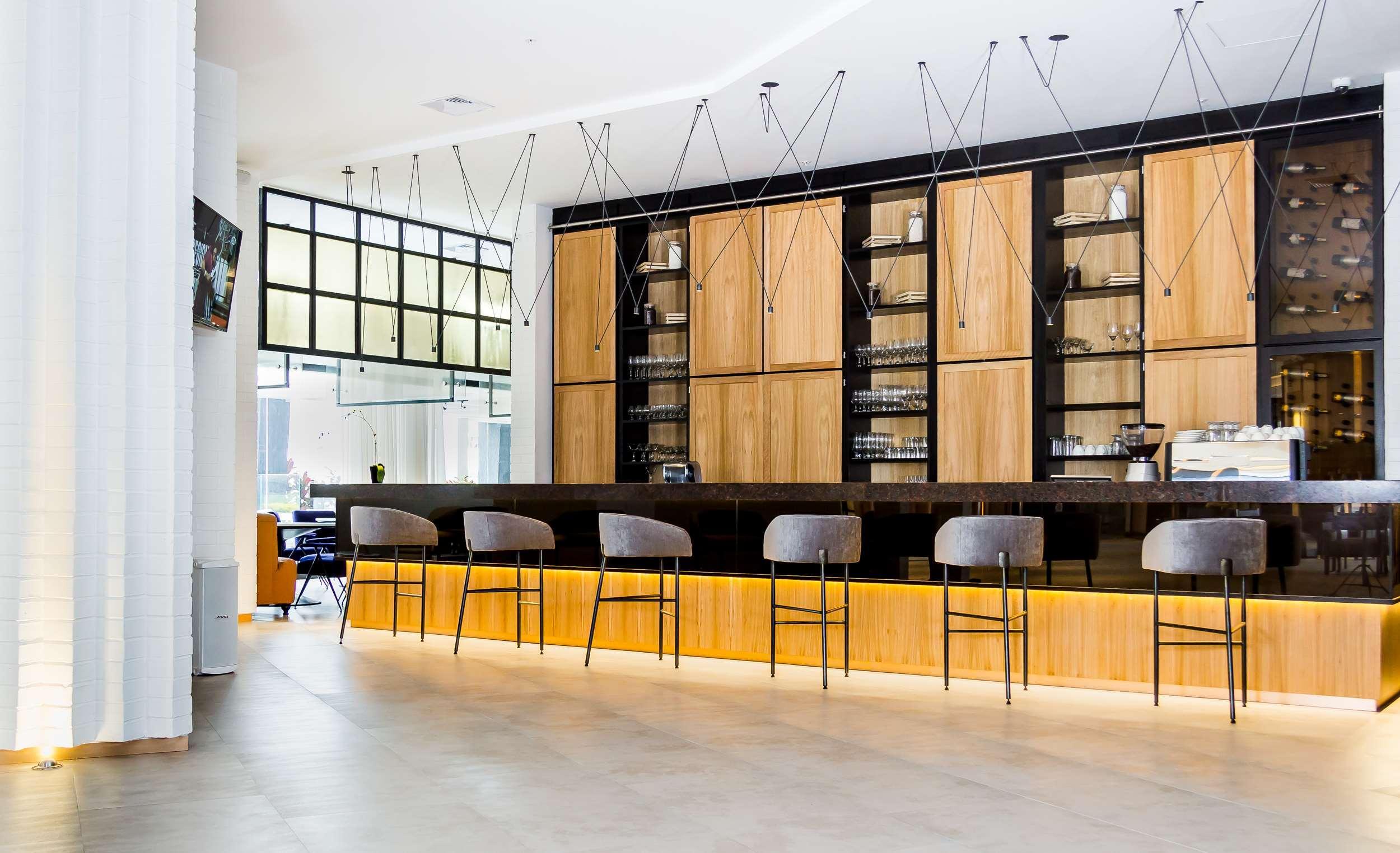 Bar/Salón Eb hotel By Eurobuilding Quito Airport