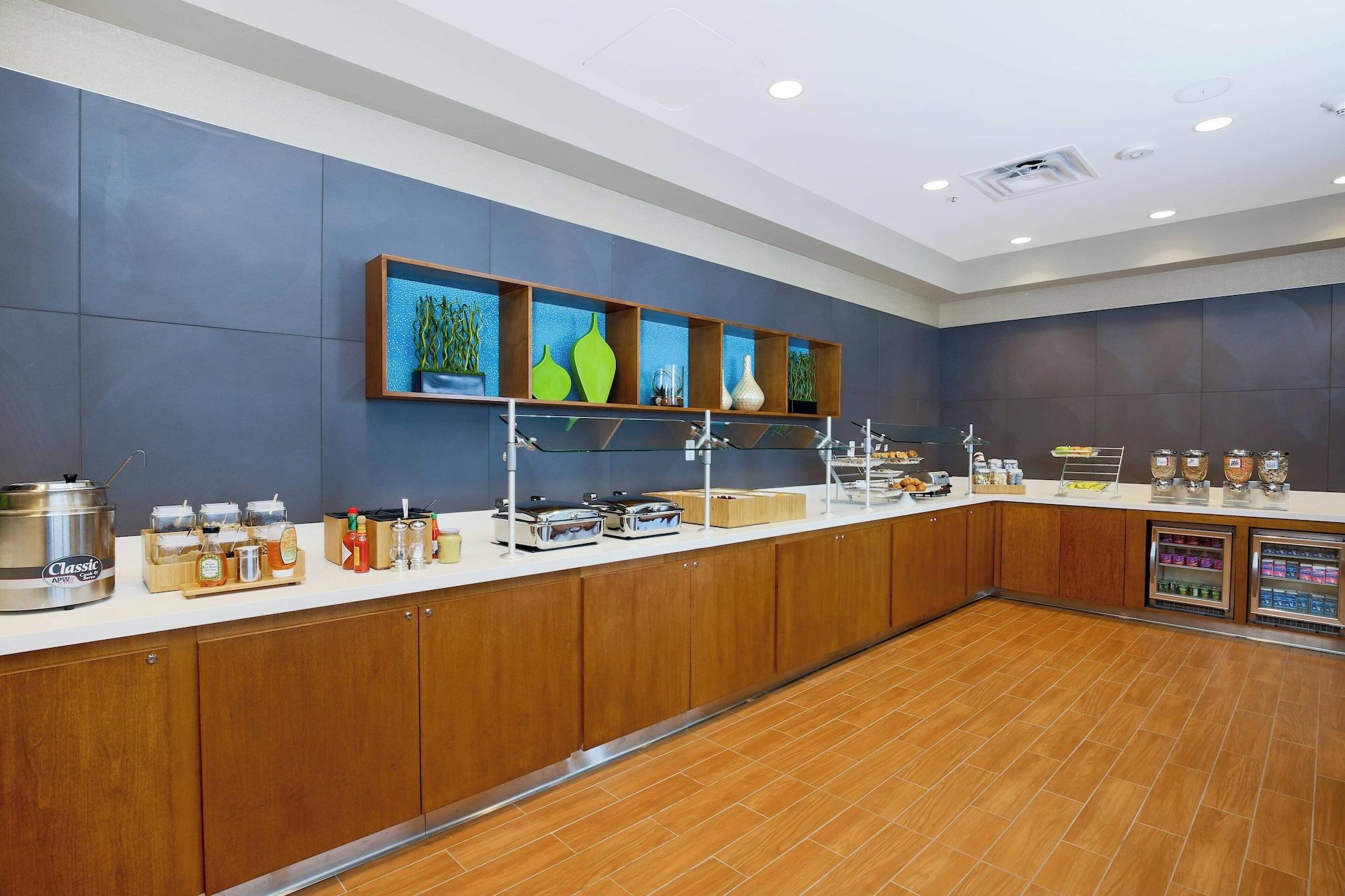 Restaurant SpringHill Suites by Marriott San Jose Airport
