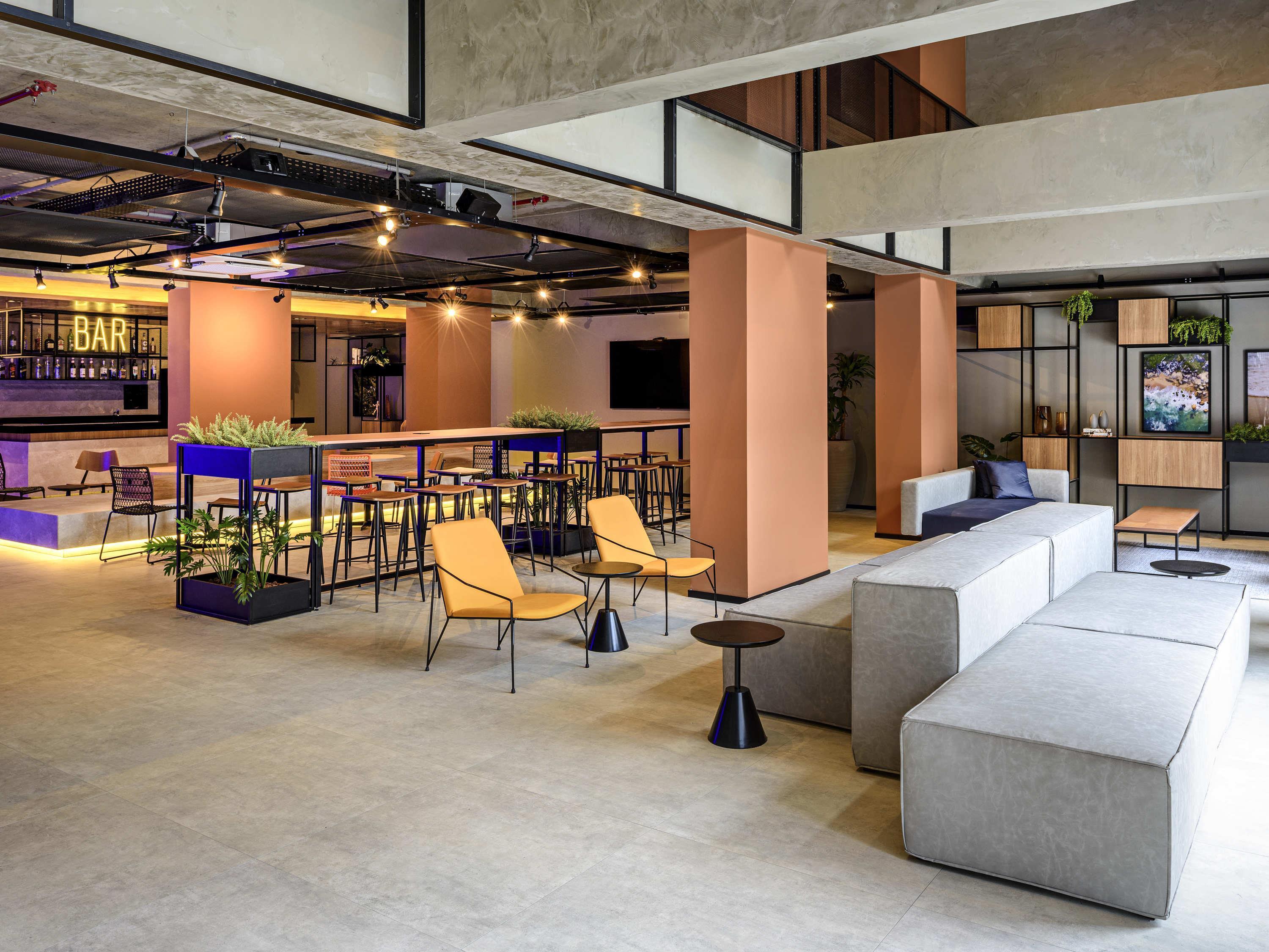 Bar/Salón Ibis Plaza Balneario Camboriu