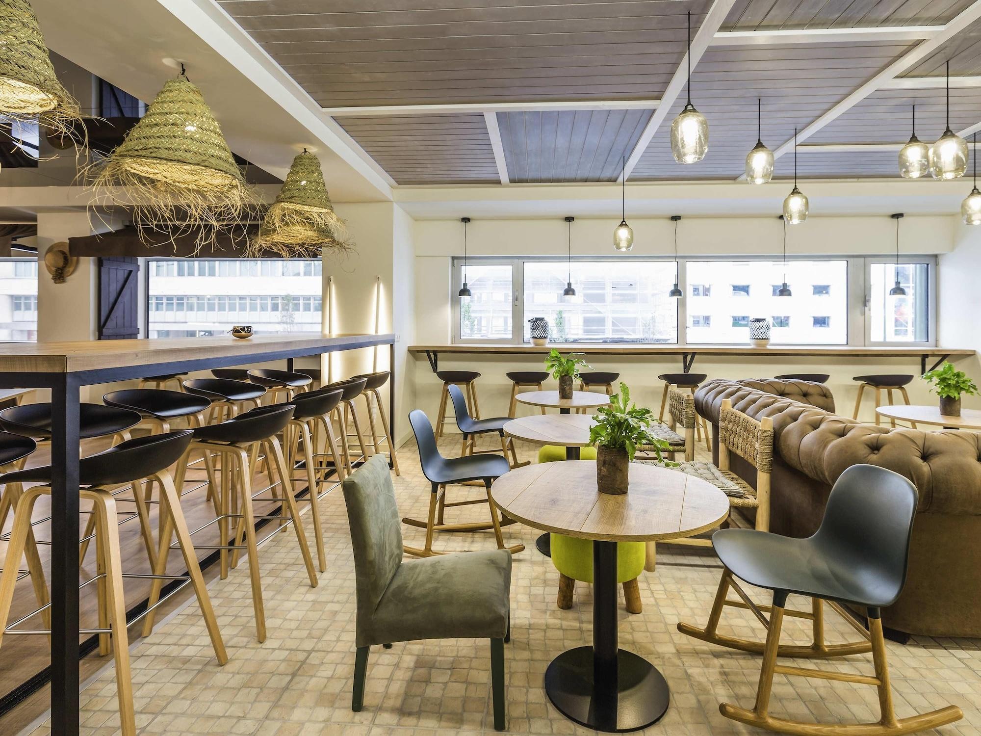 Bar/Salón ibis Styles Lisboa Centro Marquês de Pombal