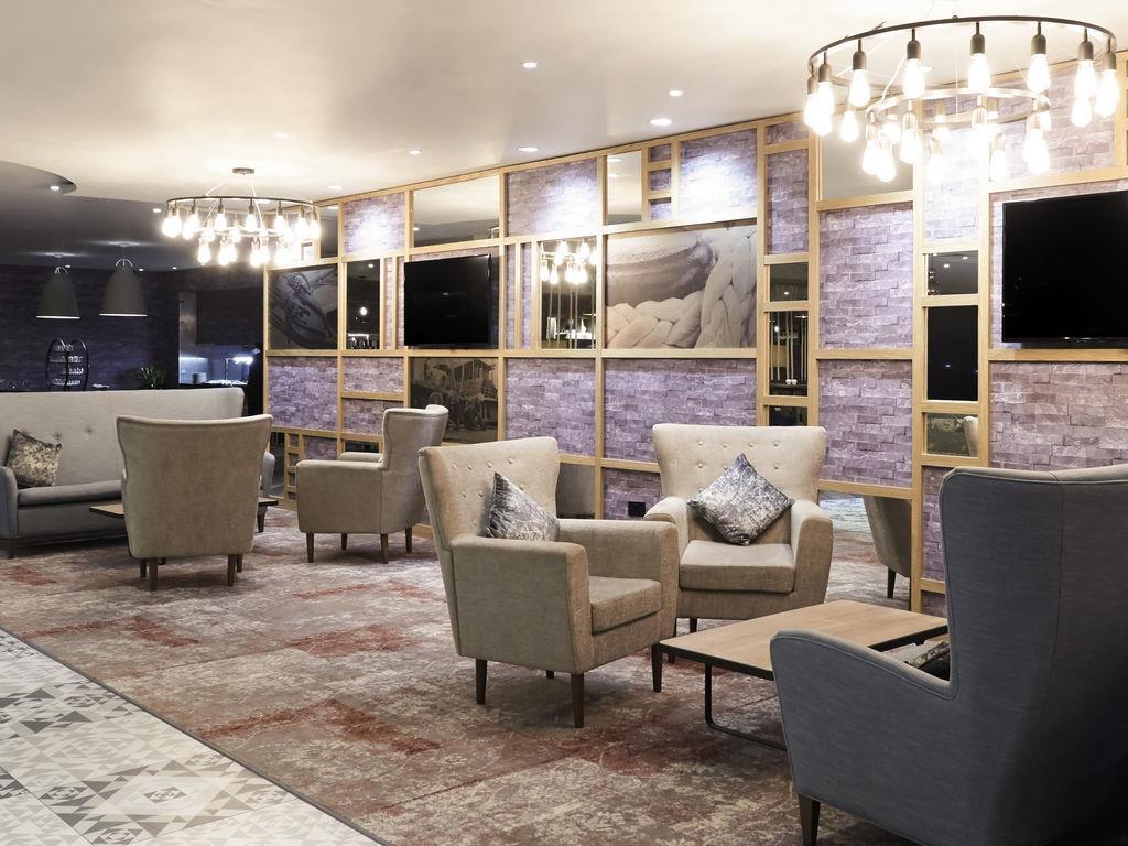 Vista Lobby Holland House Hotel Cardiff By Sunday