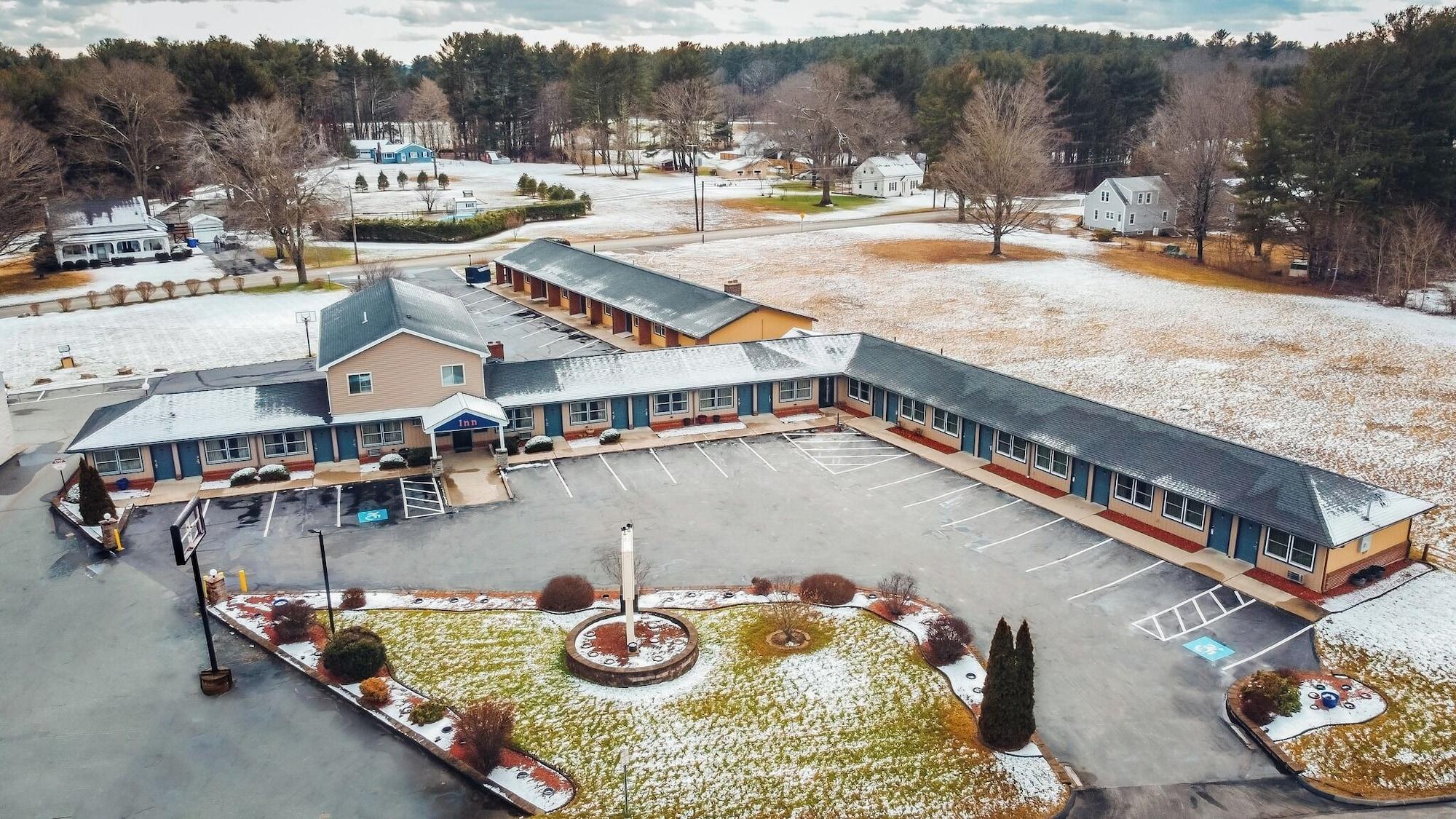 Vista Exterior Quiet Corner Inn