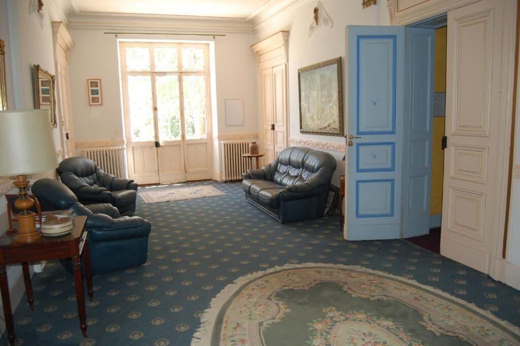 Comodidades del Alojamiento Chateâu de Faudade