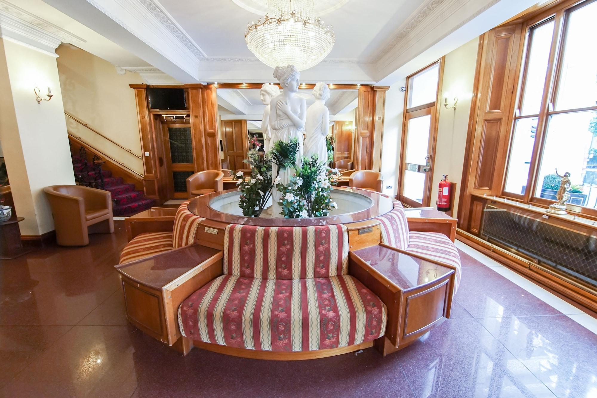 Vista Lobby Abbey Court, Hyde Park Hotels