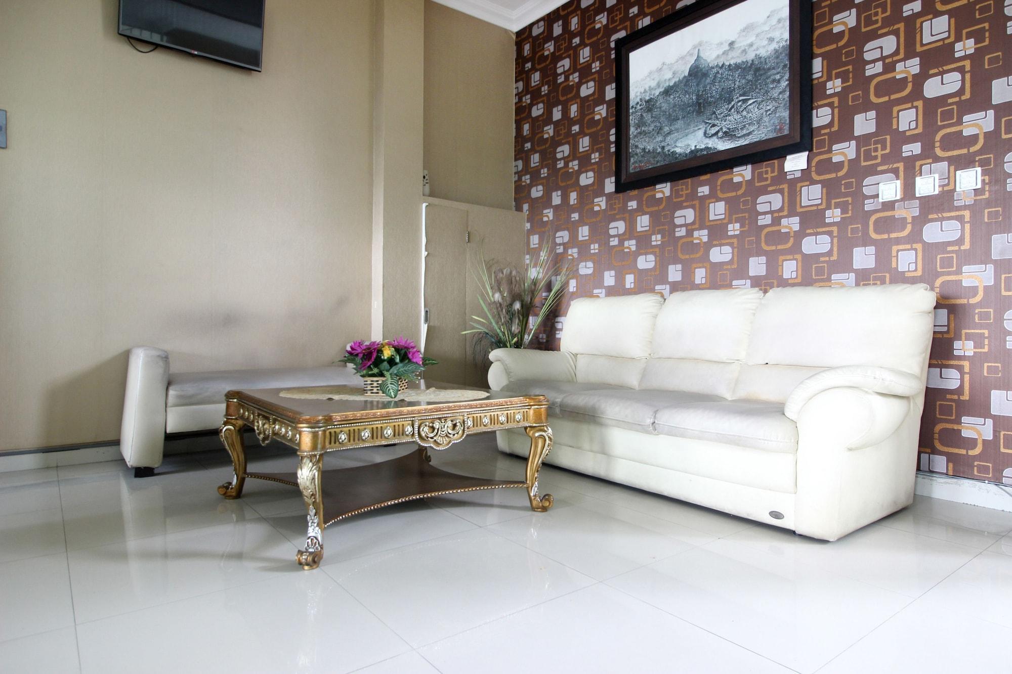 Vista Lobby RedDoorz Plus @ Timoho