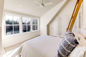 Alquiler Vacacional - Exquisite Custom Home in the Heart of East Hampton