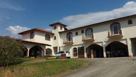 Vista Exterior Pousada Fazenda da Invernada