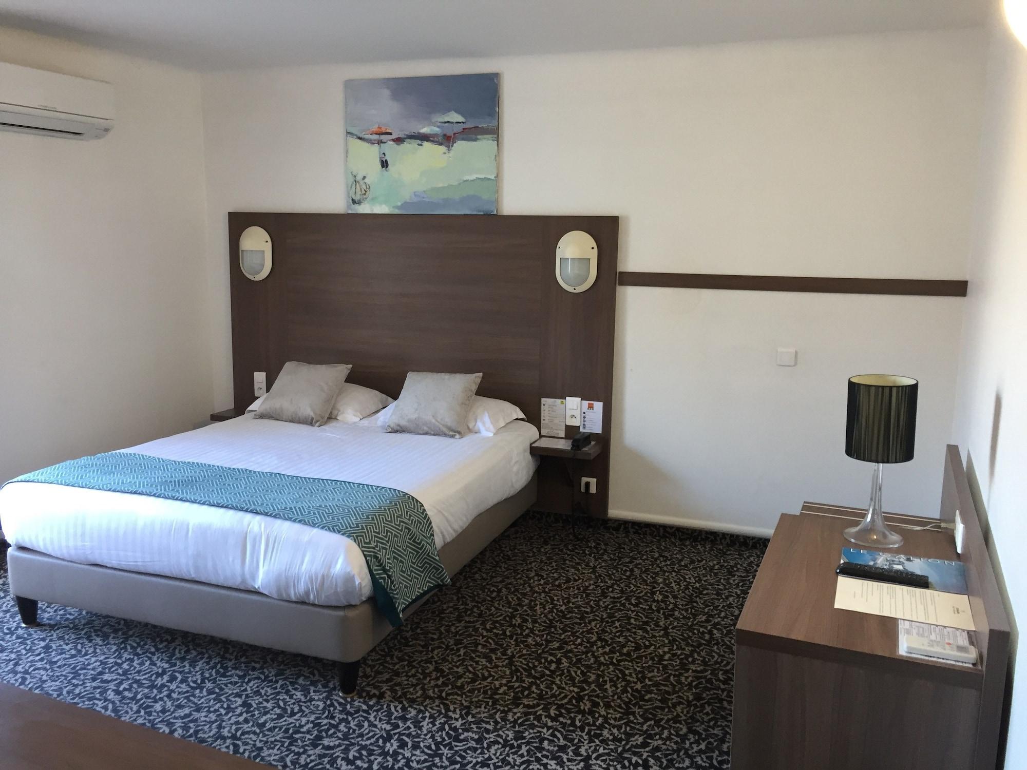Habitación Logis Hotel et Restaurant Le Galion Canet Plage