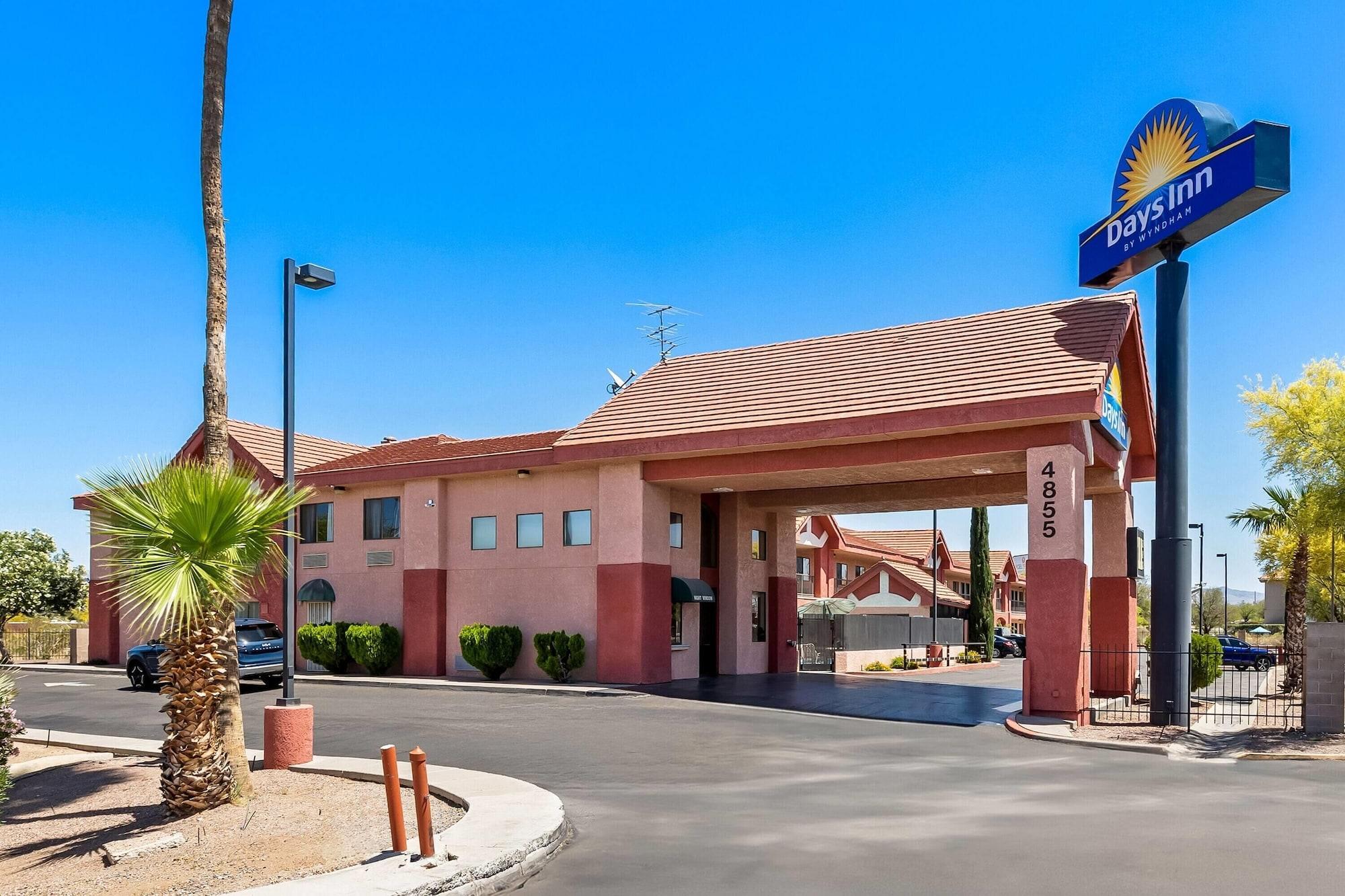 Varios Days Inn by Wyndham Tucson Airport