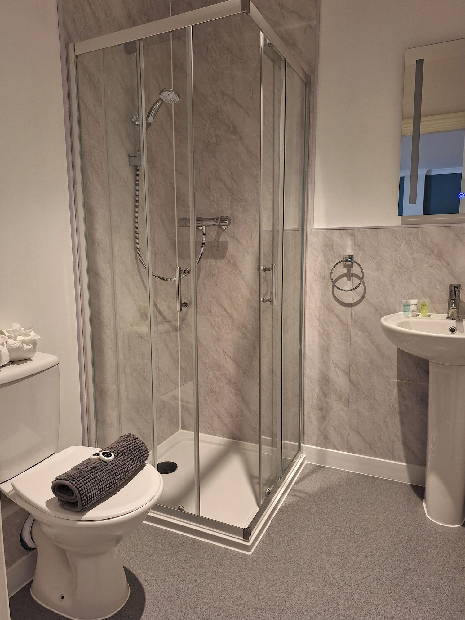 Equipamiento de Habitación Room-comfortable and Spacious - Guest Ro
