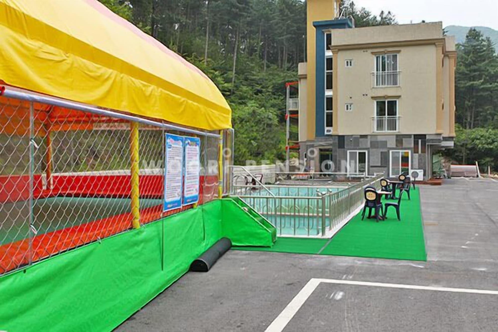 Vista Exterior Yongin Sun & Moon Peension