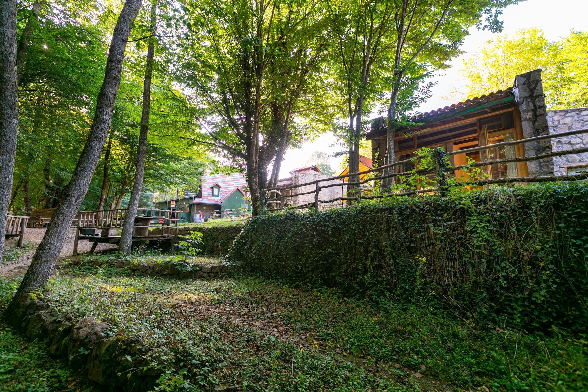 Vista Exterior Hindiba Doga Evi