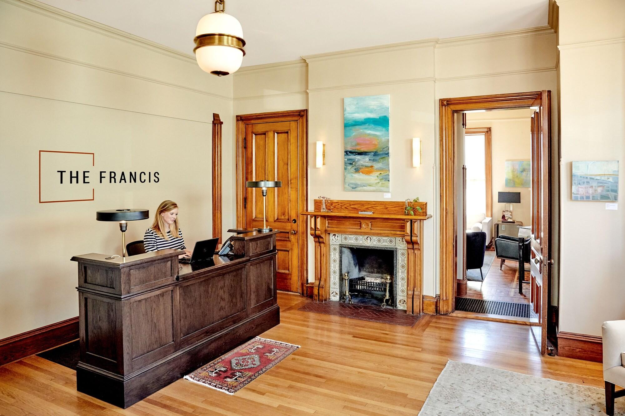 Bar/Salón The Francis