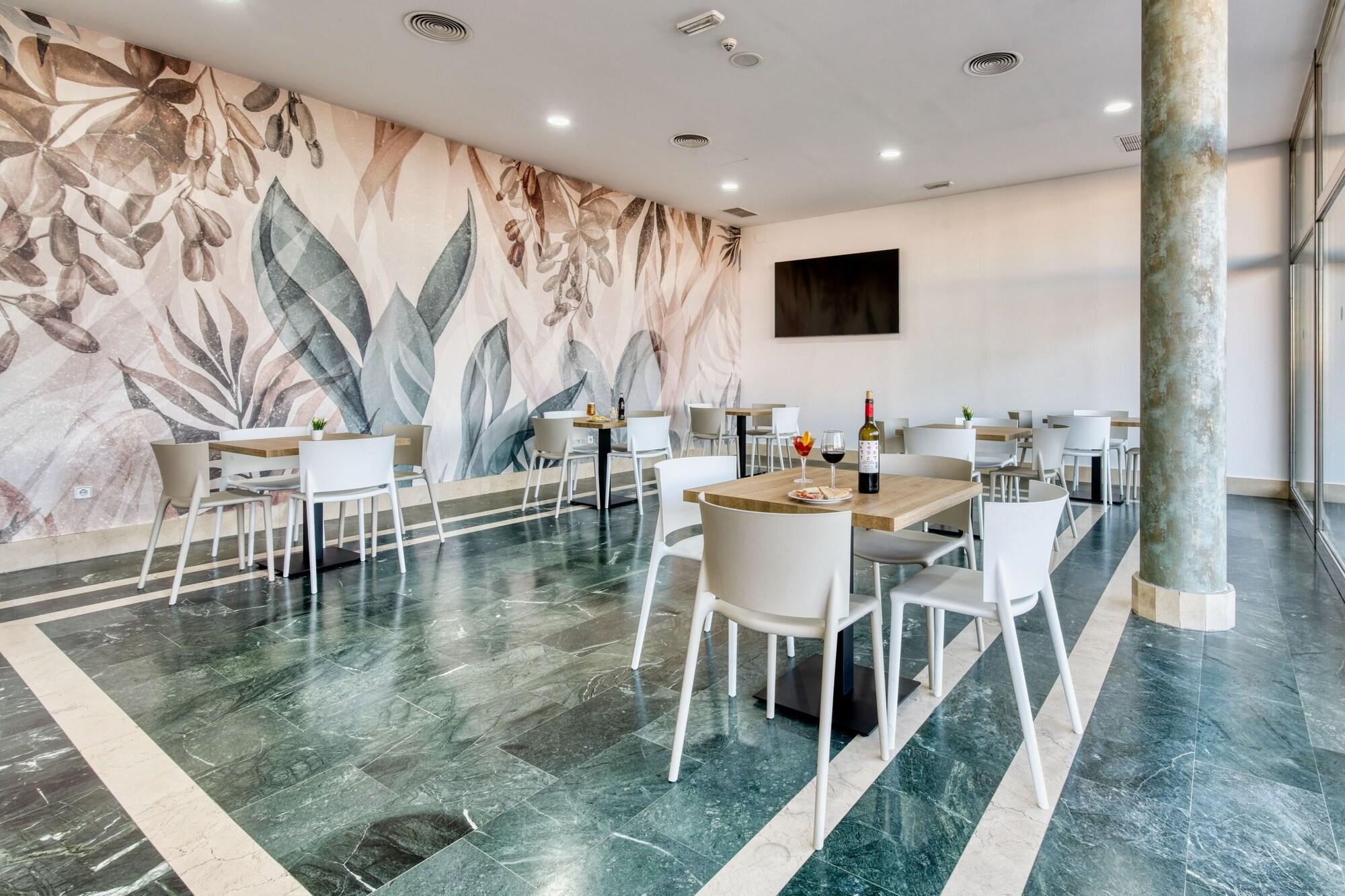 Bar/Salón Checkin Madrid Móstoles