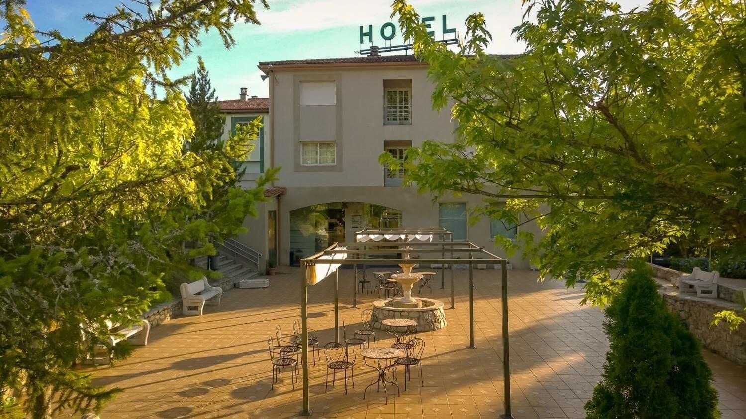 Vista Exterior Hotel Cemar