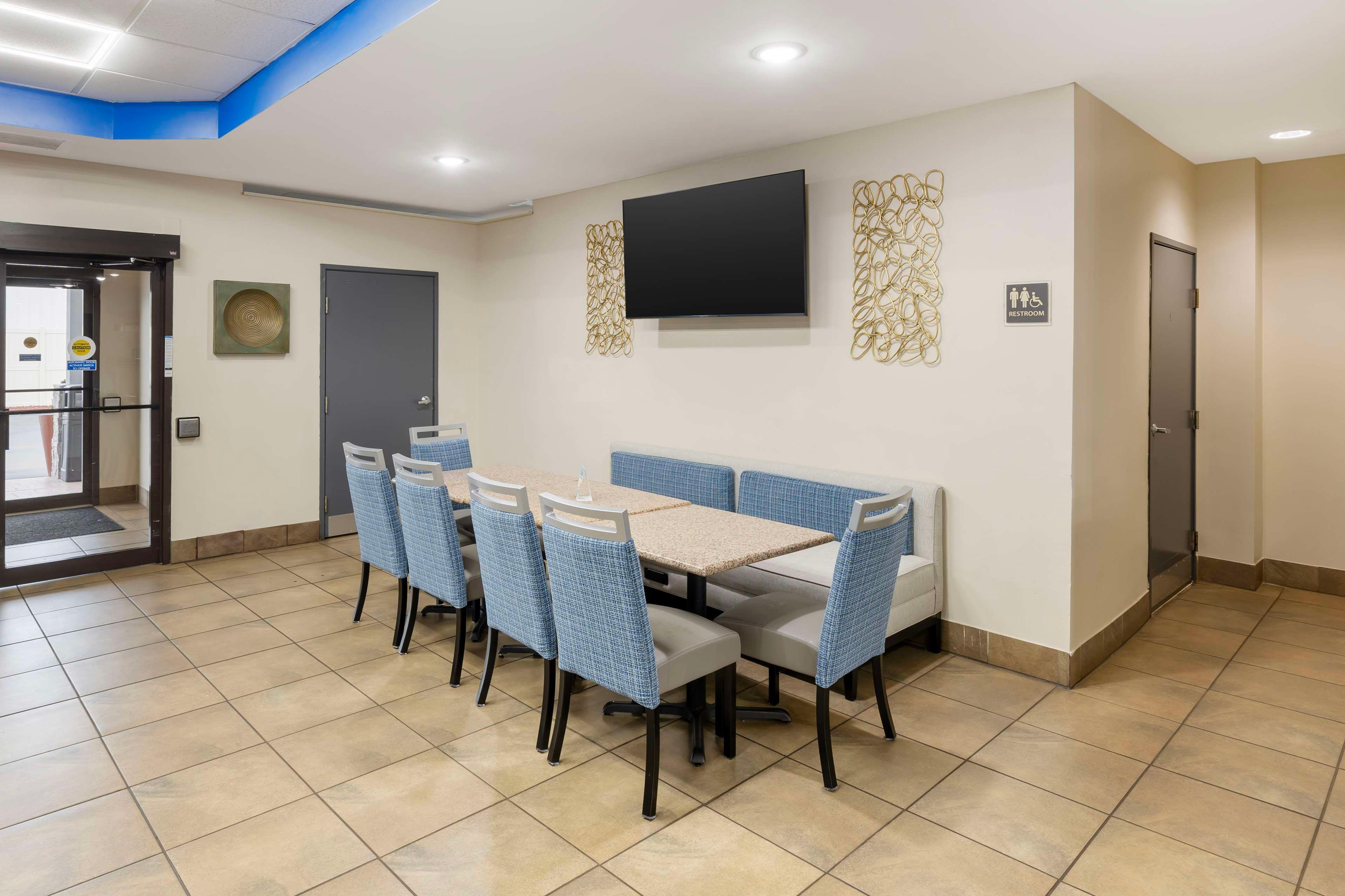 Restaurant Best Western St. Louis Inn