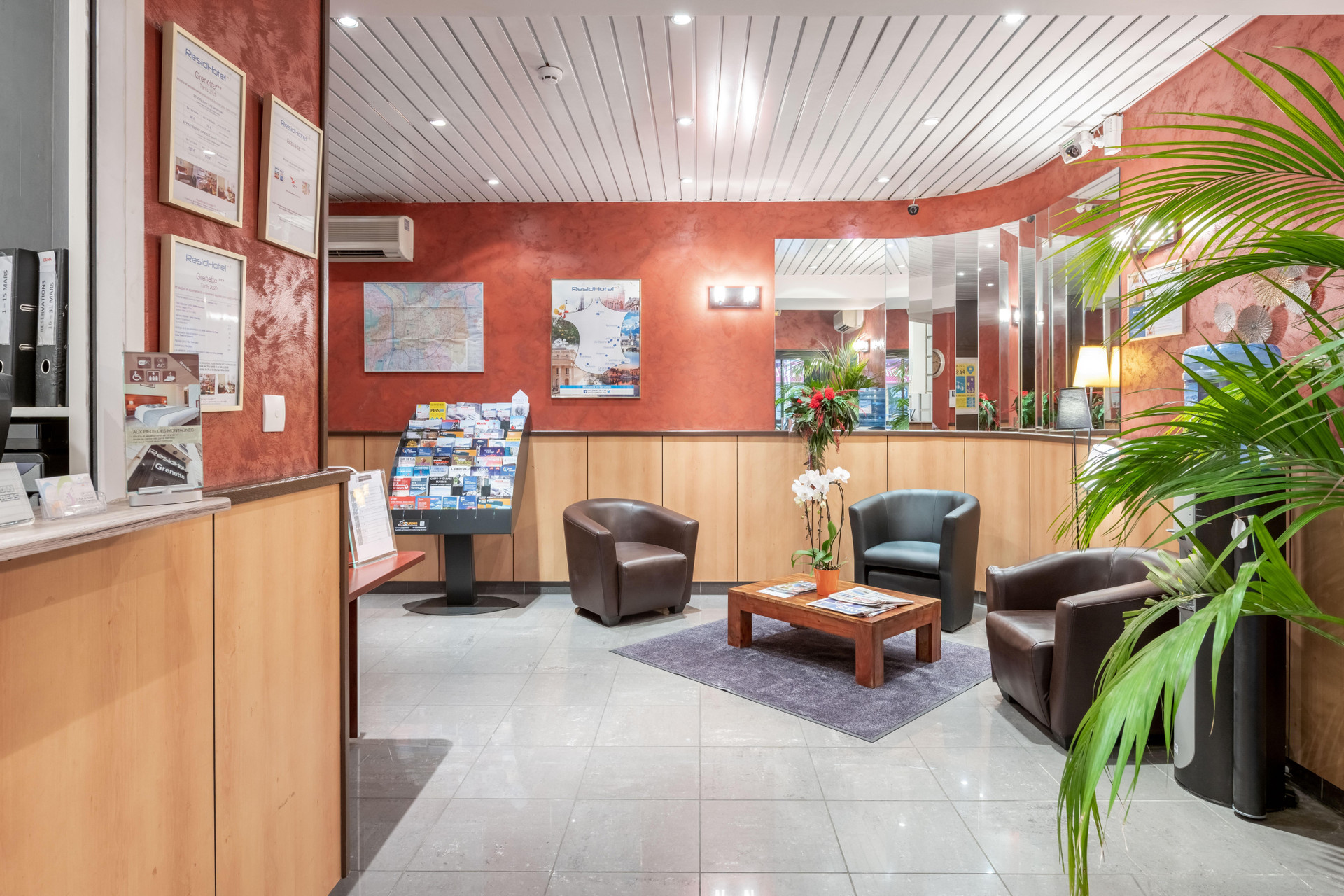 Vista Lobby Residhotel Grenette