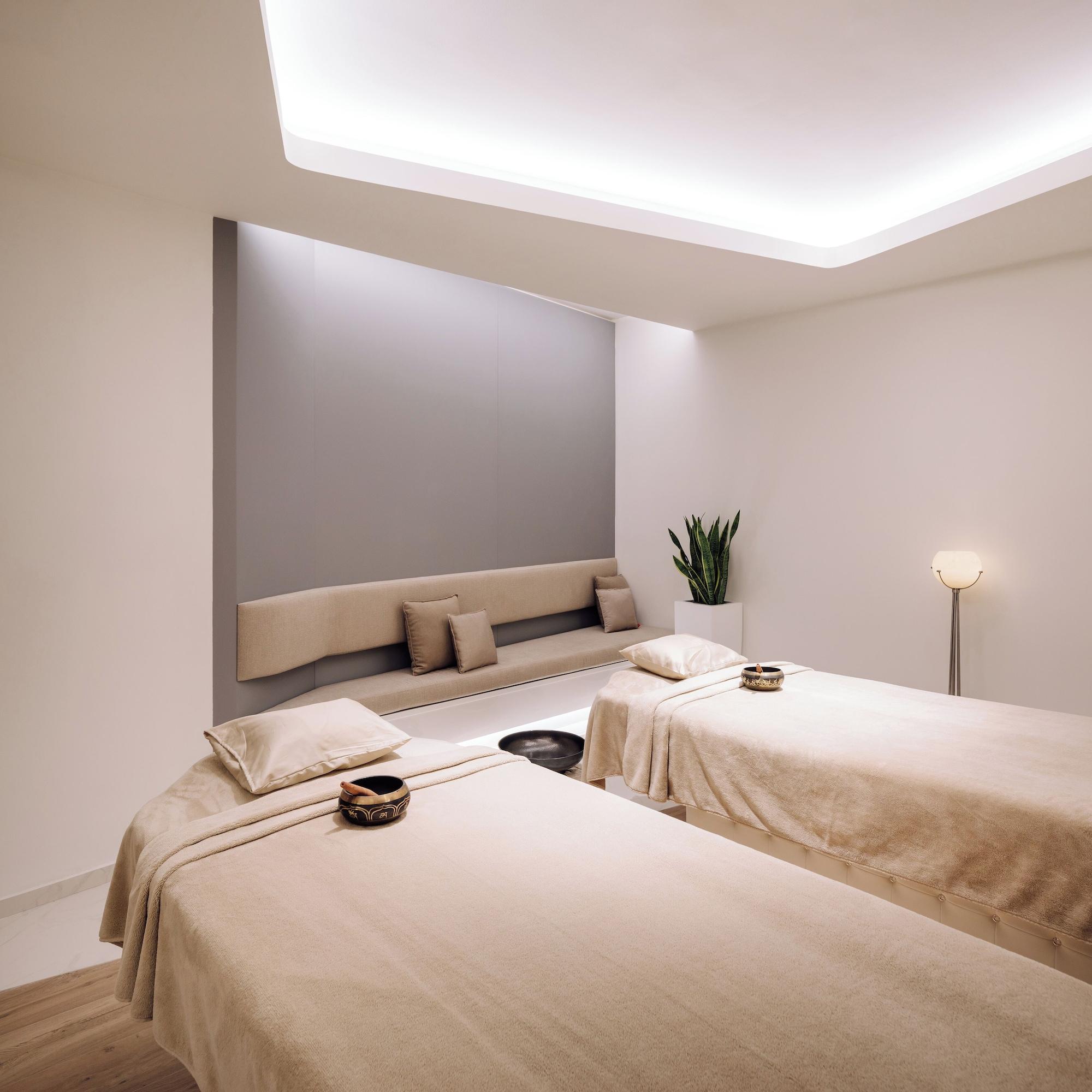 Spa ME Dubai Residences