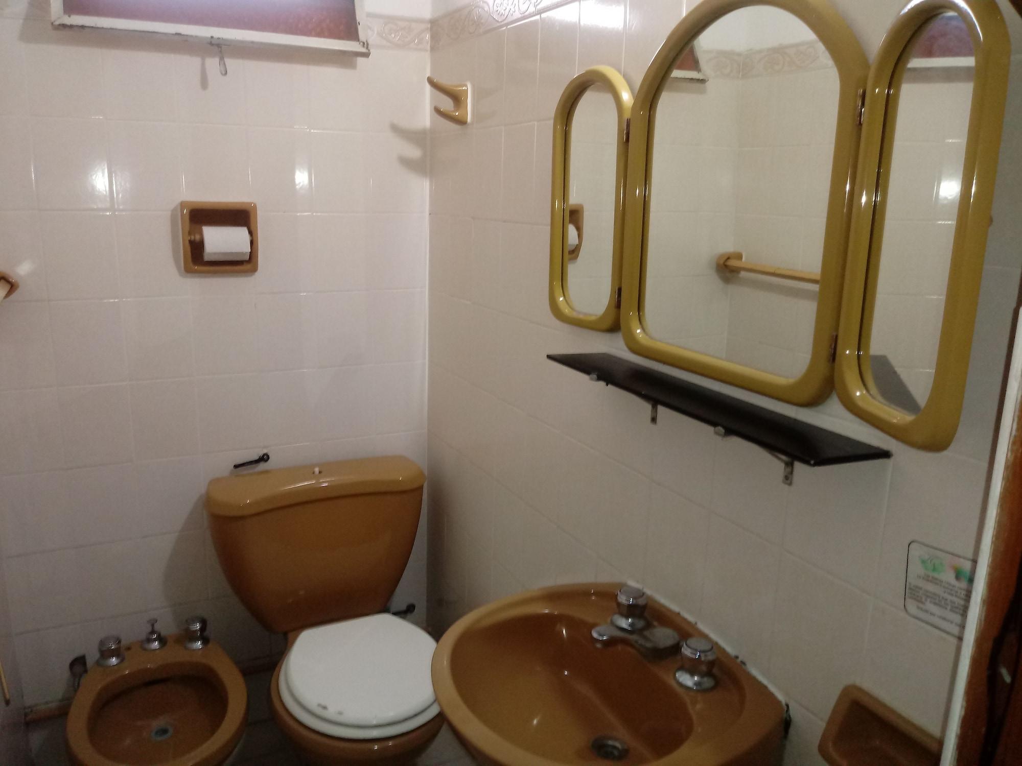 Equipamiento de Habitación Hotel Namuncurá