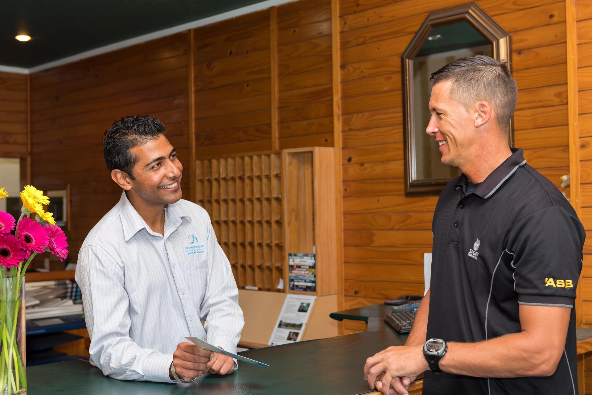 Vista Lobby Discovery Settlers Hotel Whangarei