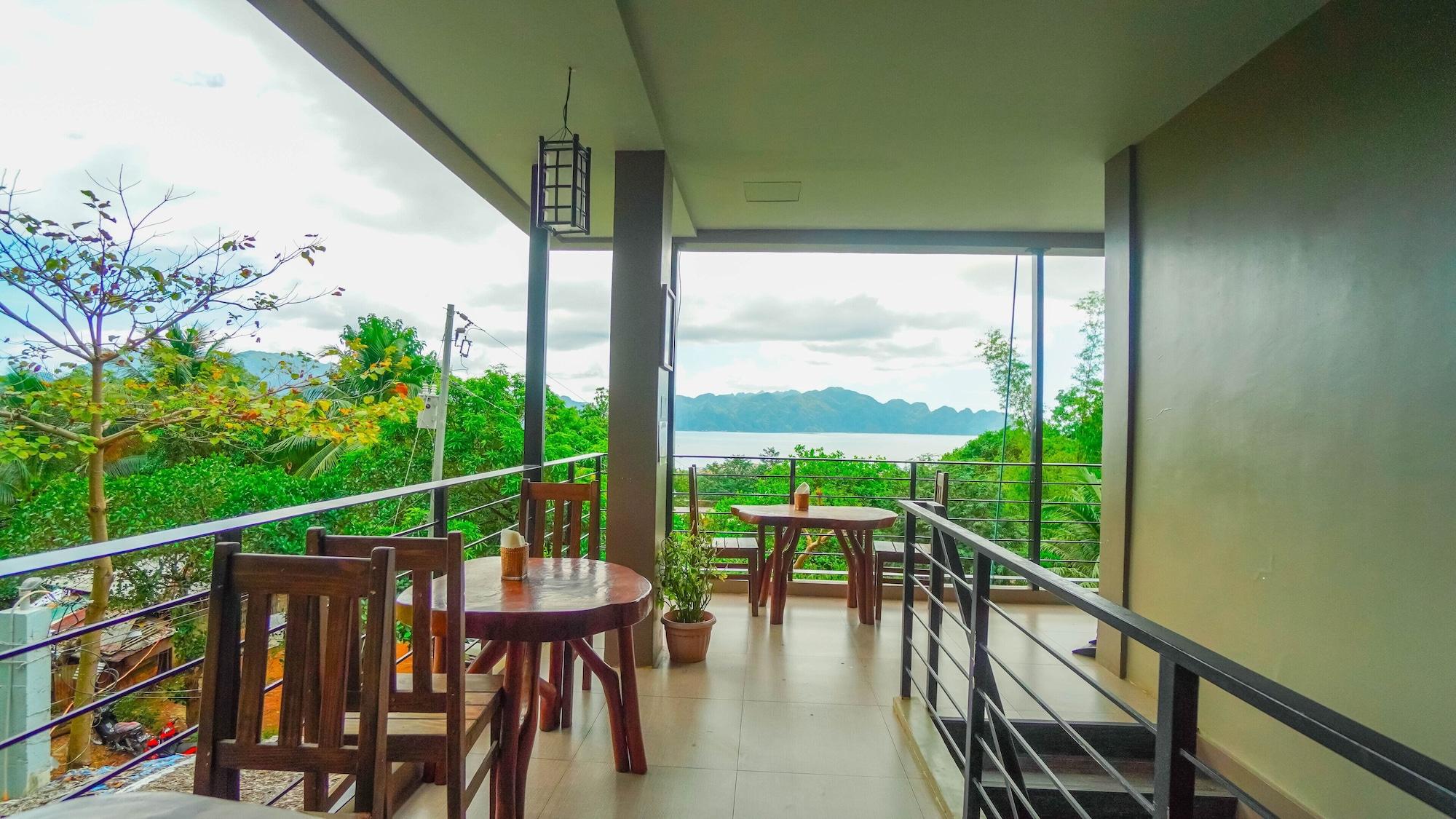Bar/Salón The Ridge Coron