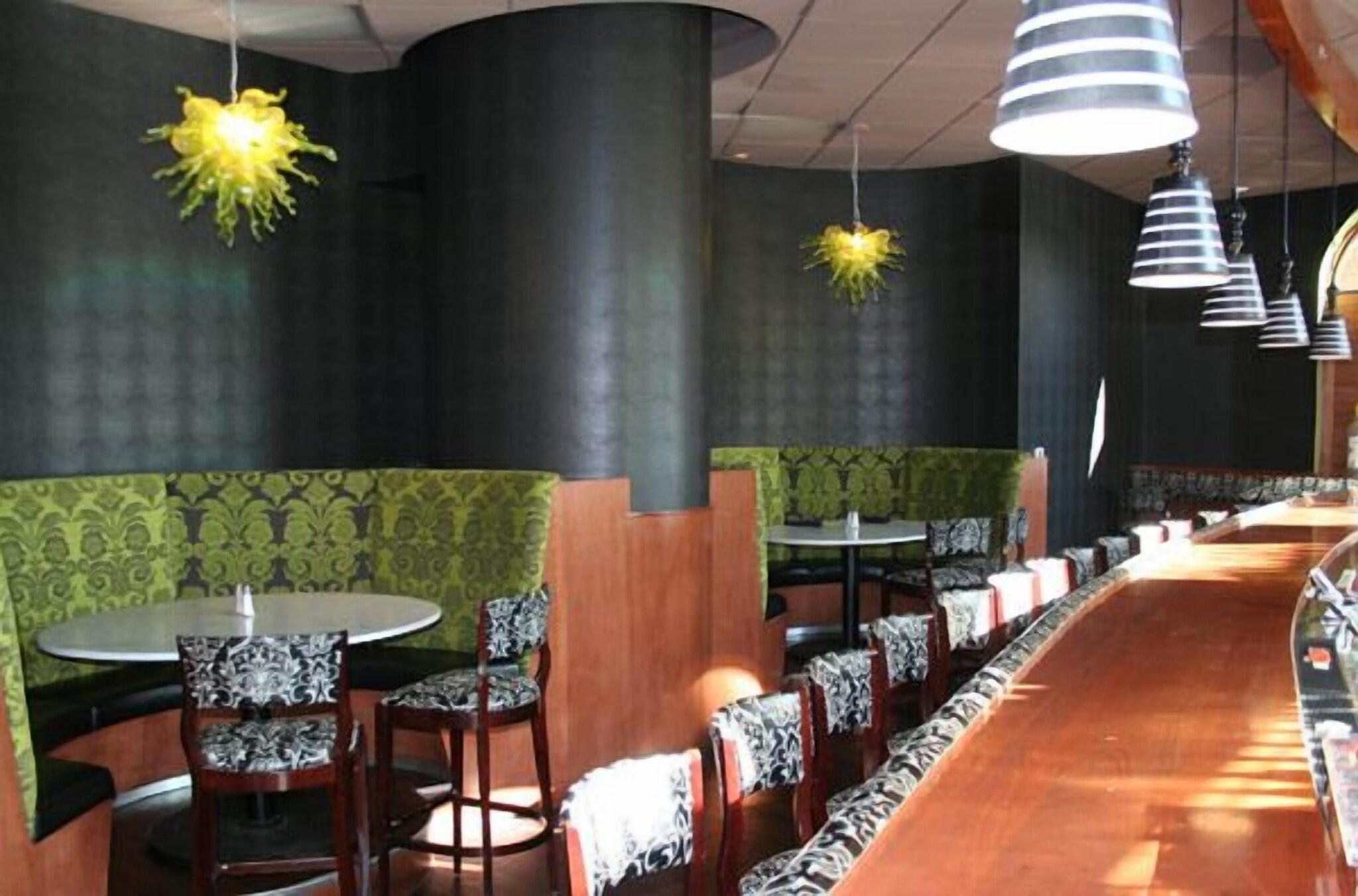 Bar/Salón The Knickerbocker on the Lake