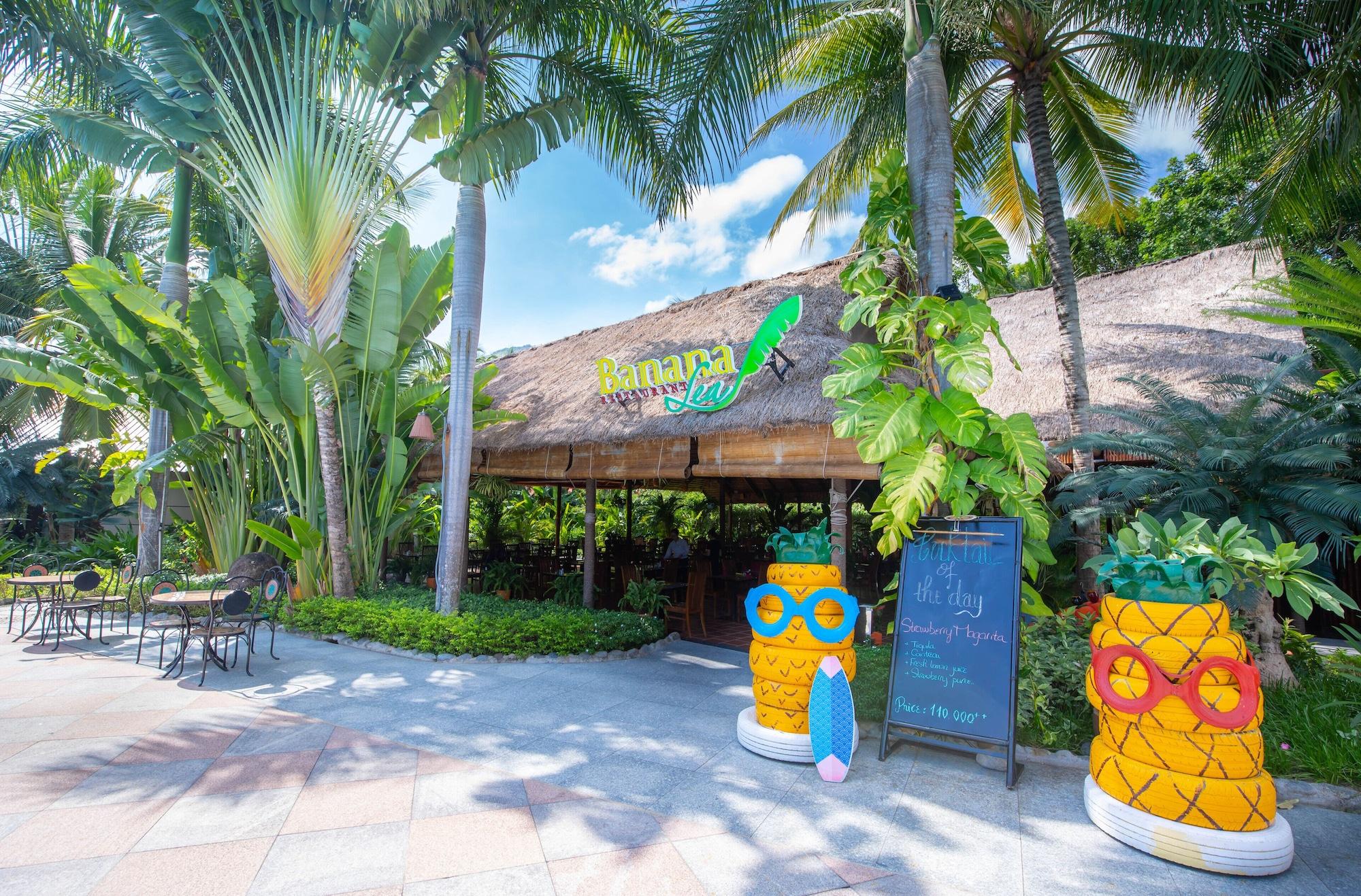 Restaurant Diamond Bay Resort and Spa