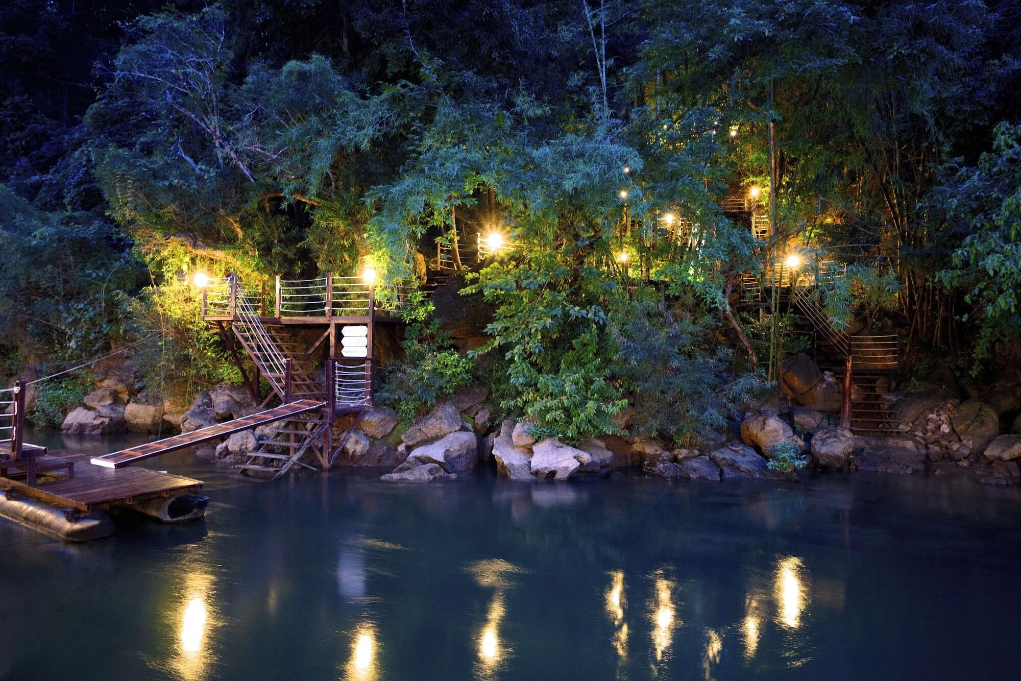Vista Exterior The FloatHouse River Kwai