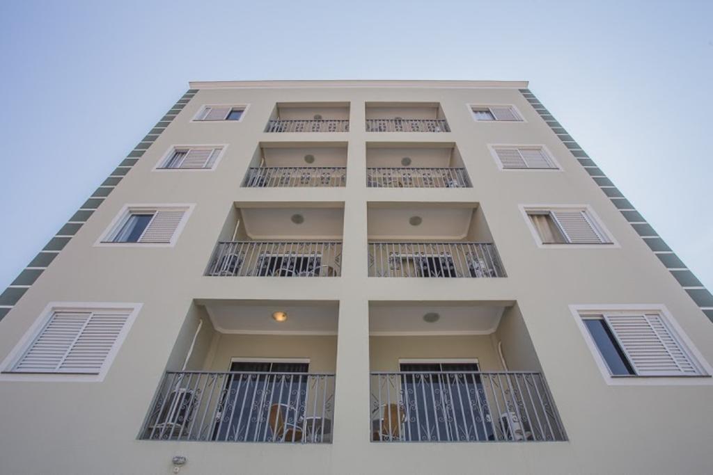 Varios Apart Hotel Pinda