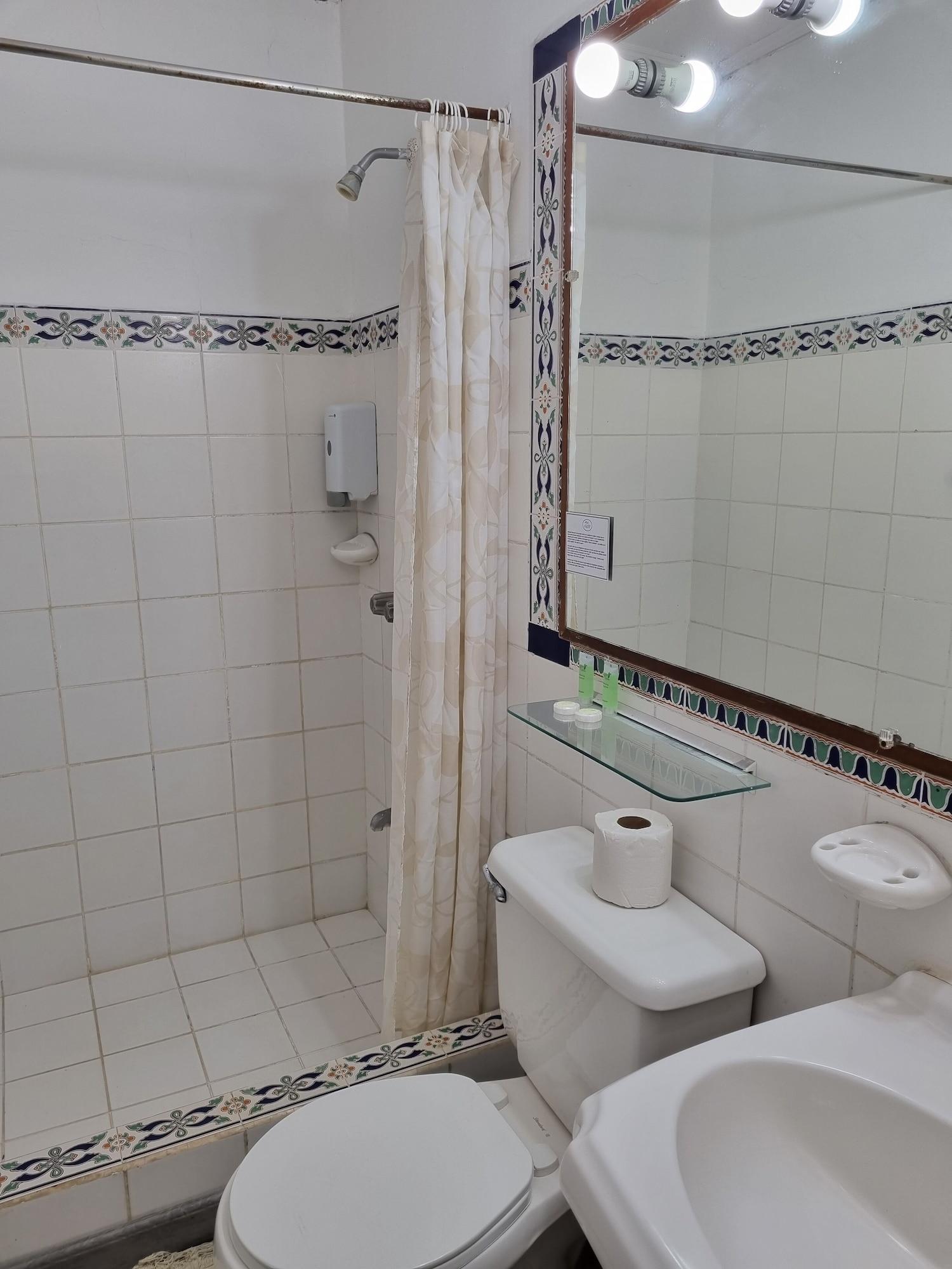 Equipamiento de Habitación Hotel 1492