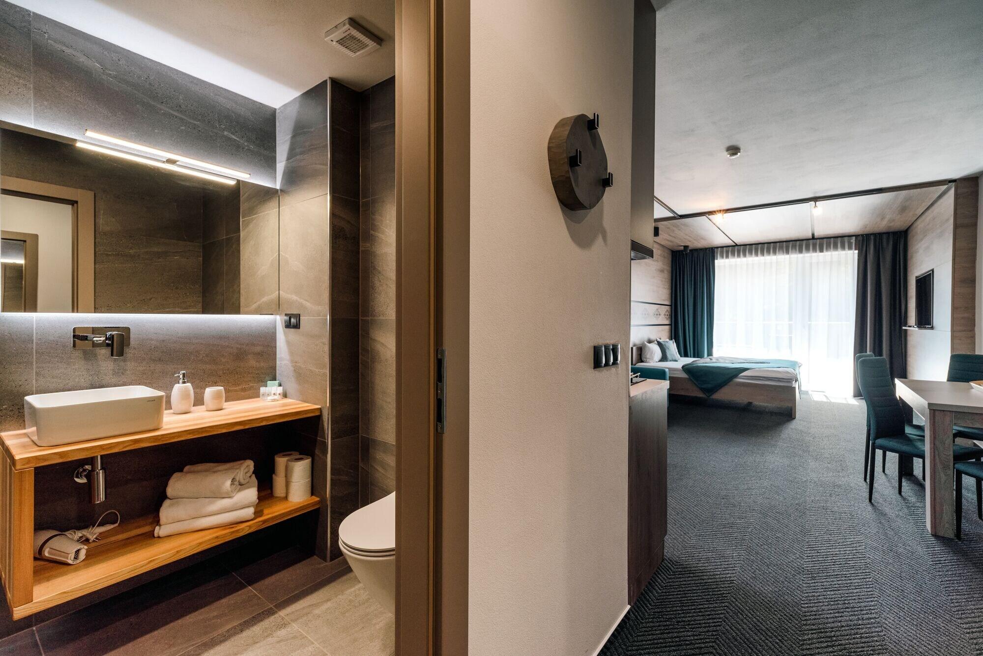 Equipamiento de Habitación Tri sestry