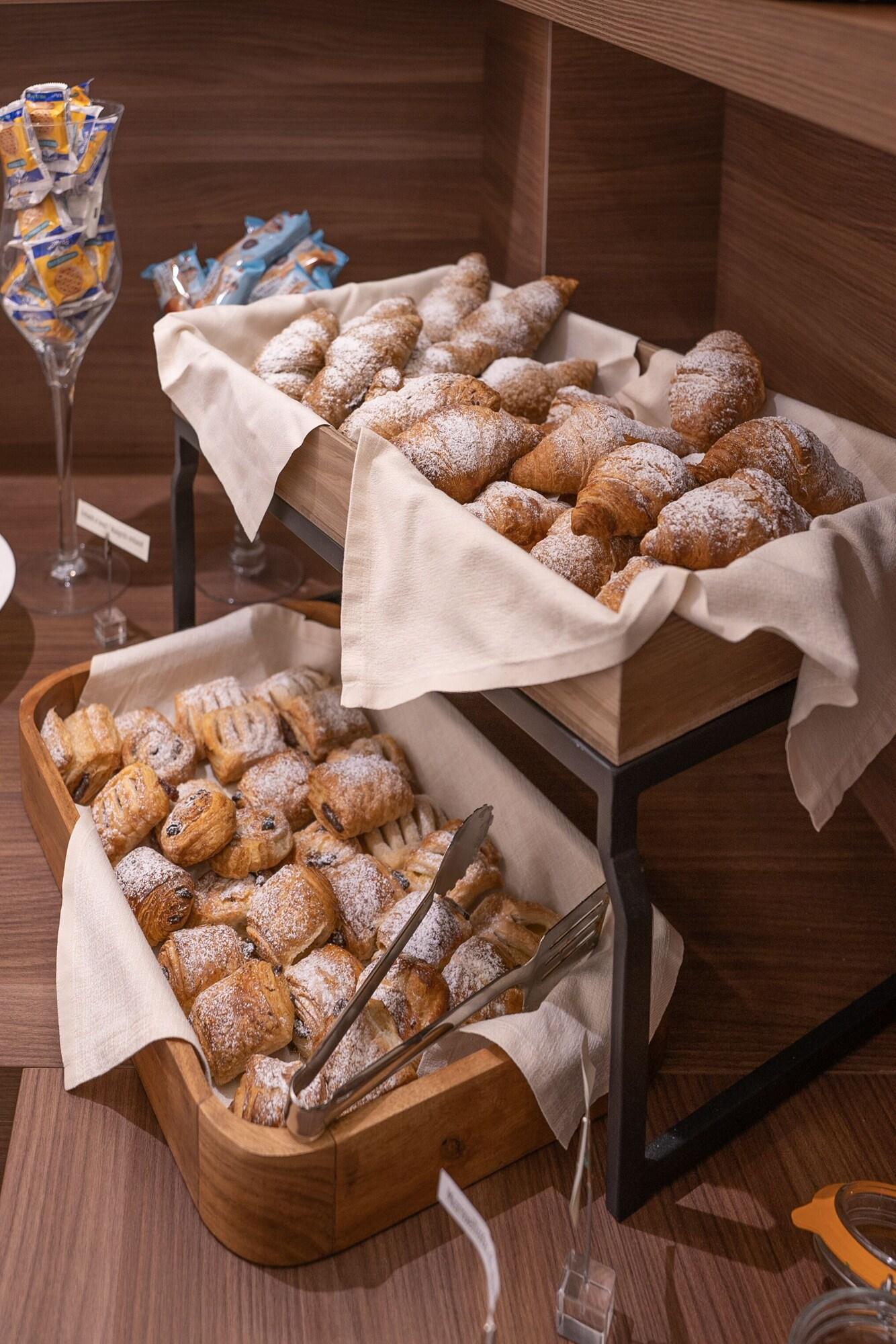 Restaurant Boutique hotel touring