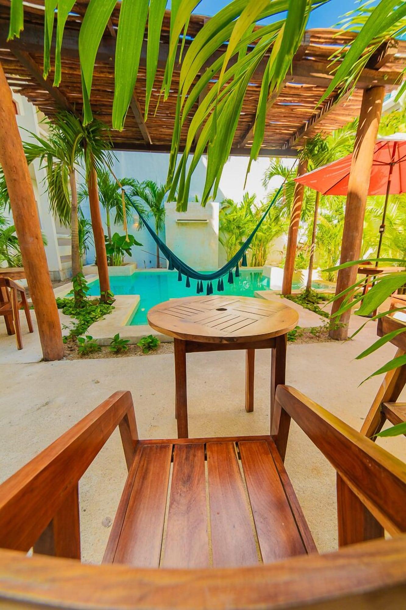 Vista Exterior Hotel San Vicente