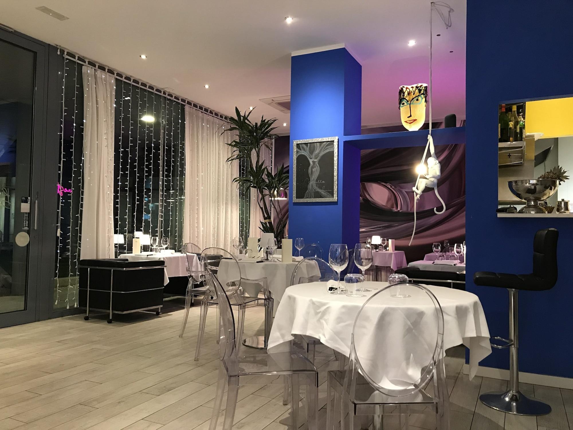 Restaurant Blue Shades Aparthotel