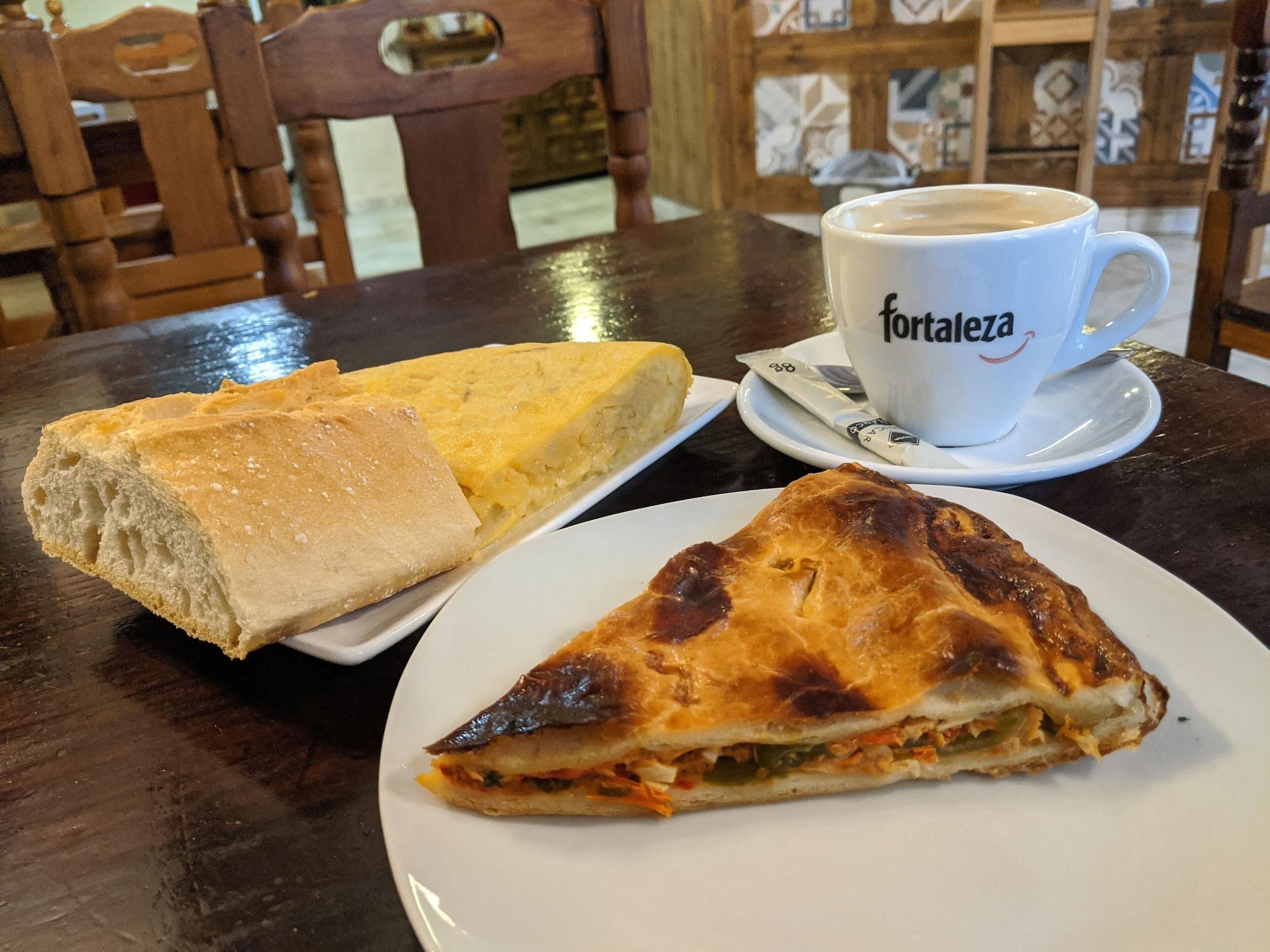 Restaurant A Cien Leguas - Hostel