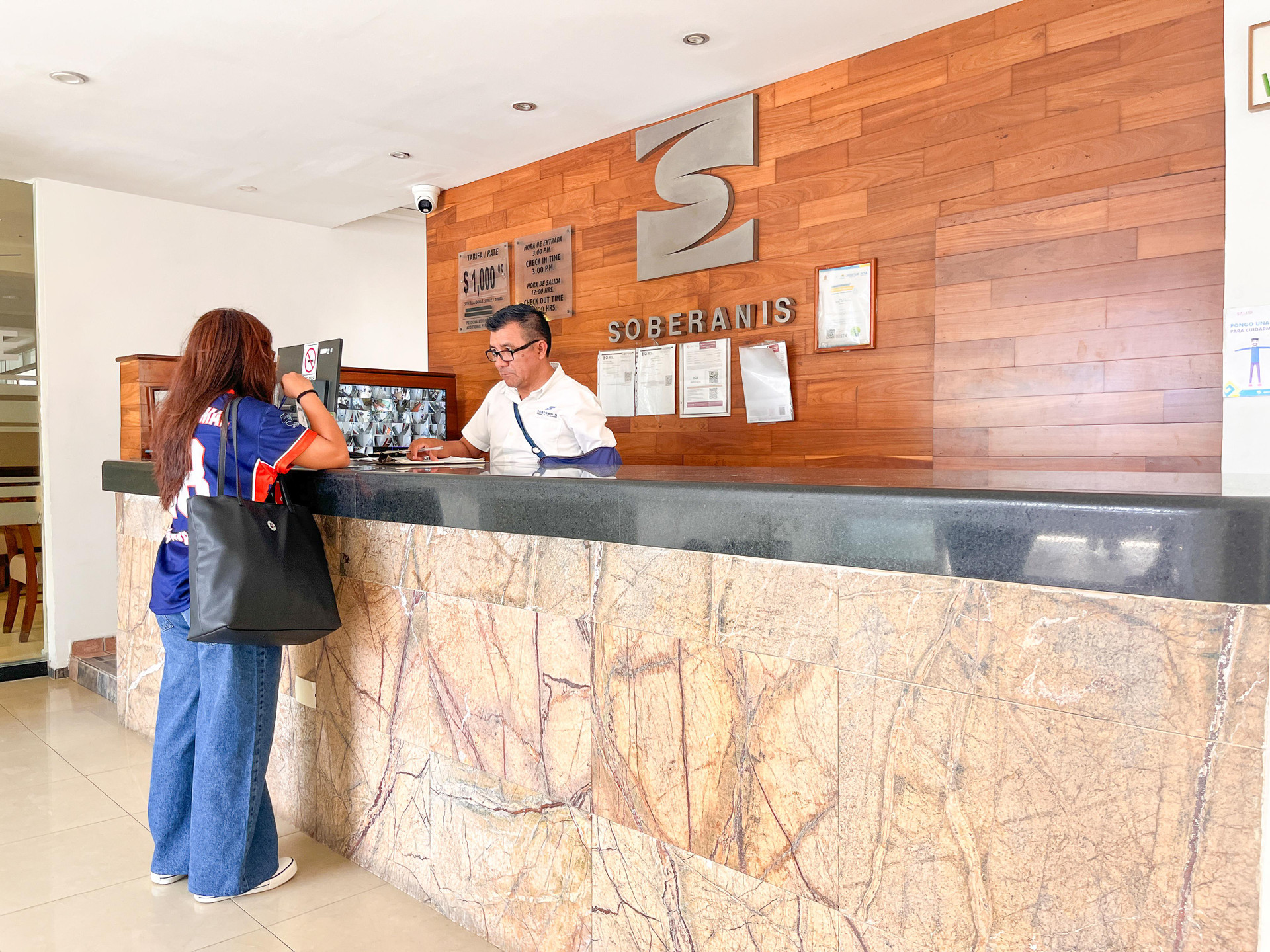 Vista Lobby Hotel Soberanis